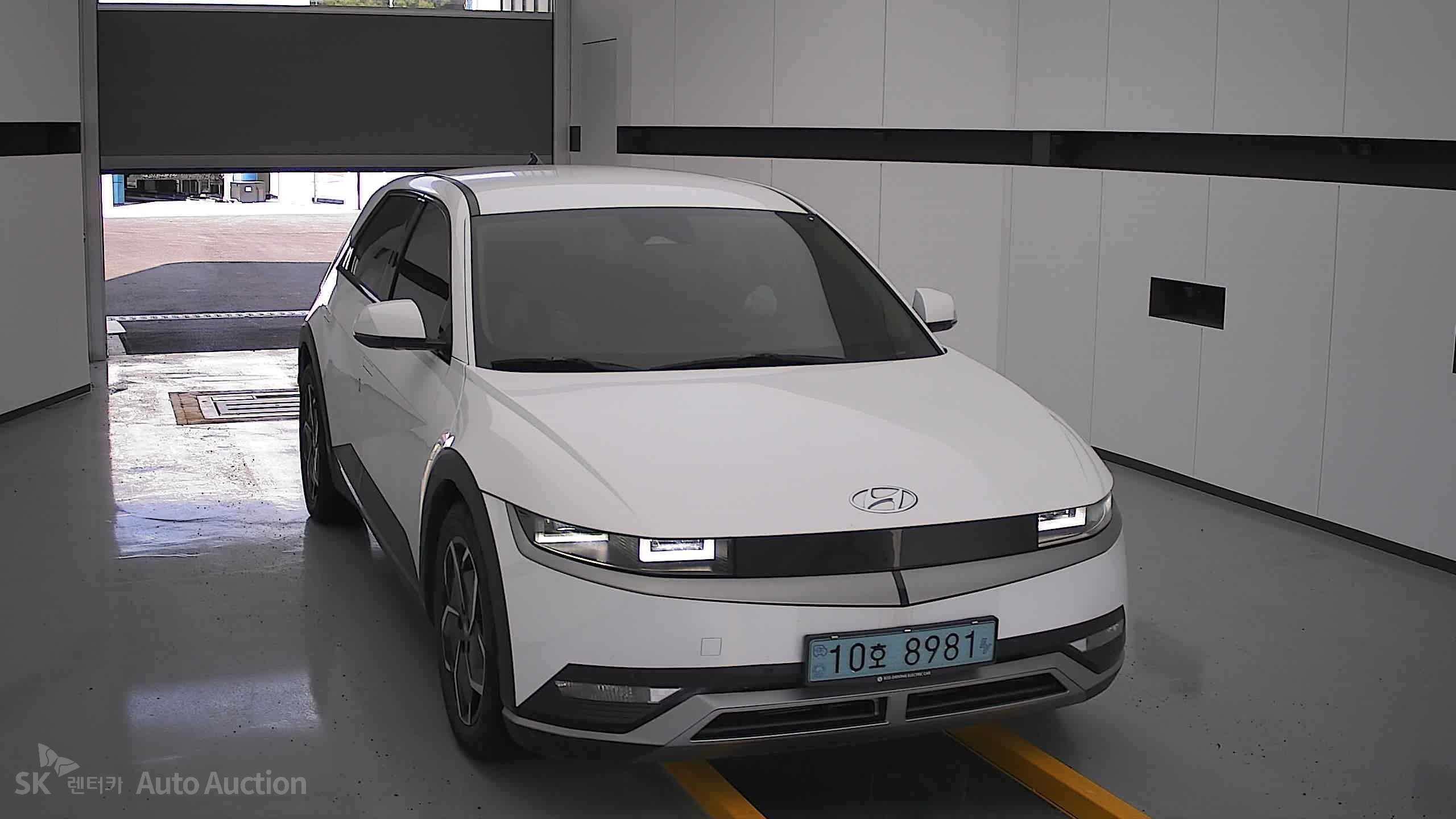 2022 - hyundai ioniq
