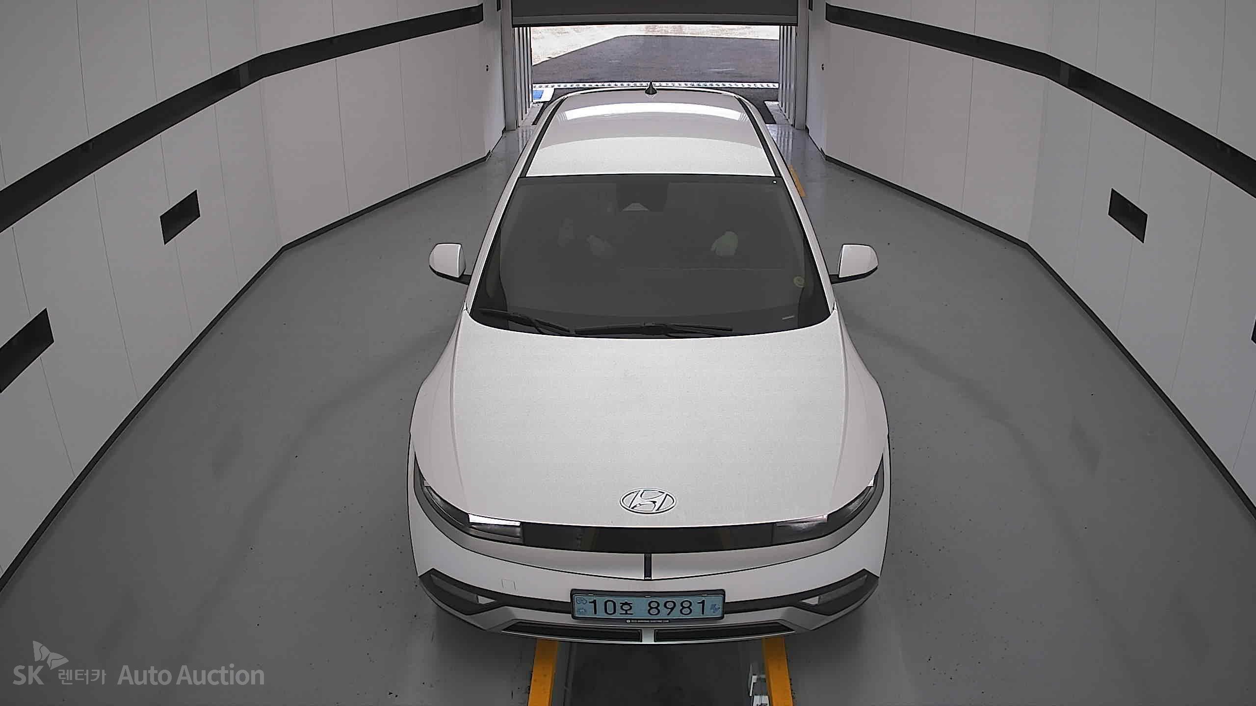 2022 - hyundai ioniq