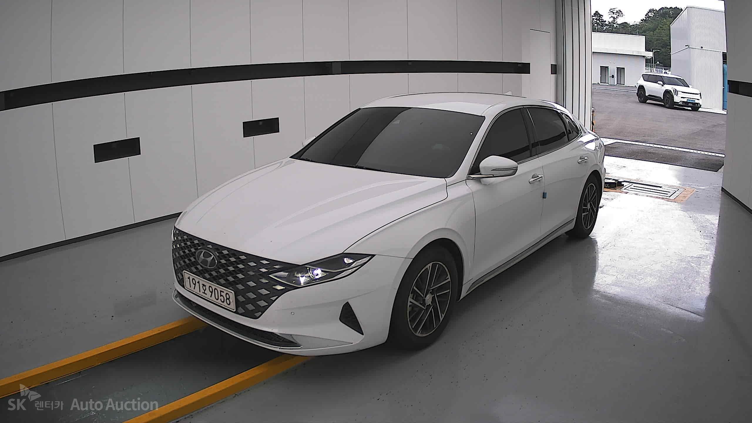 2023 - hyundai grandeur