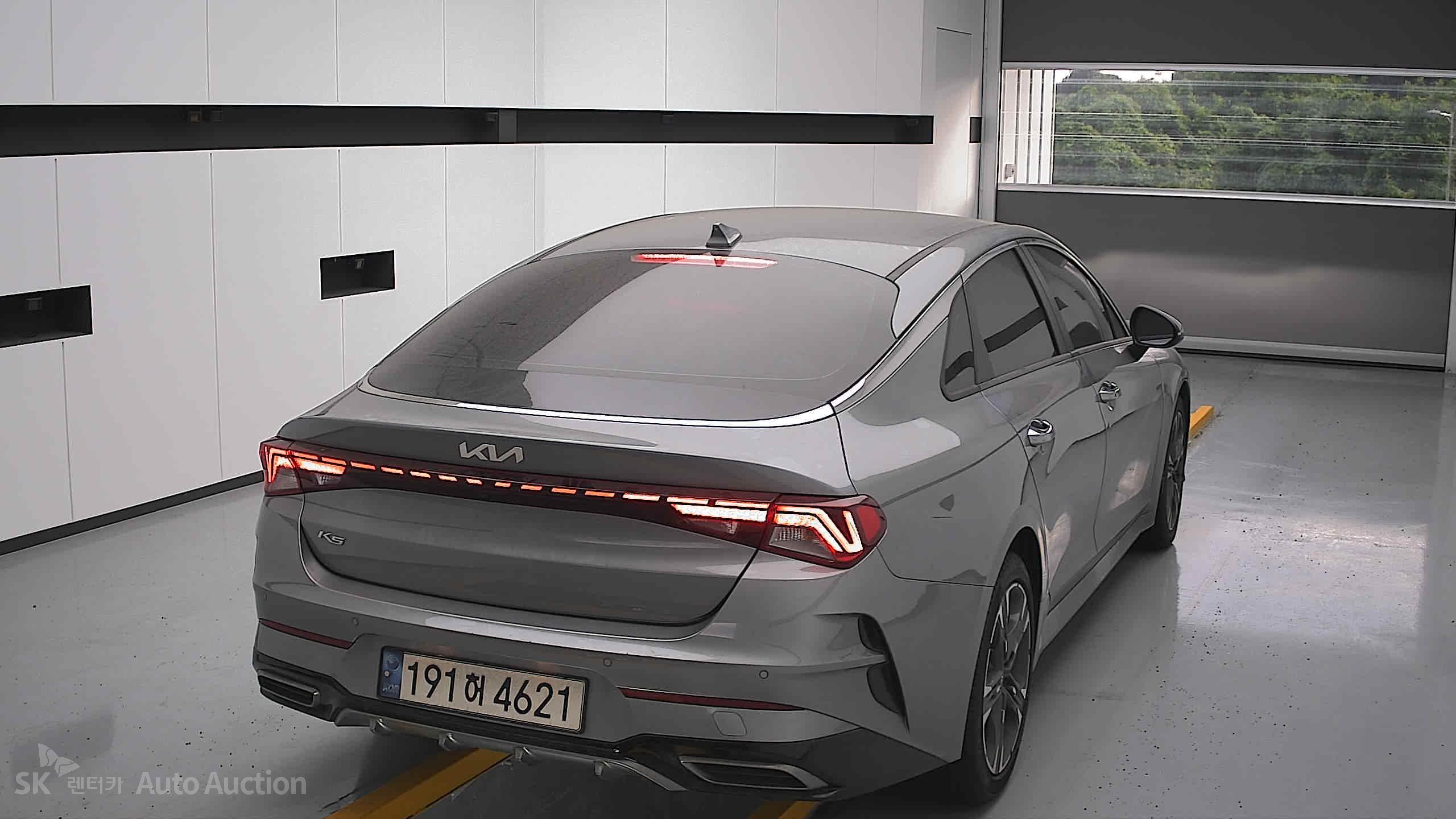 2022 - kia k5
