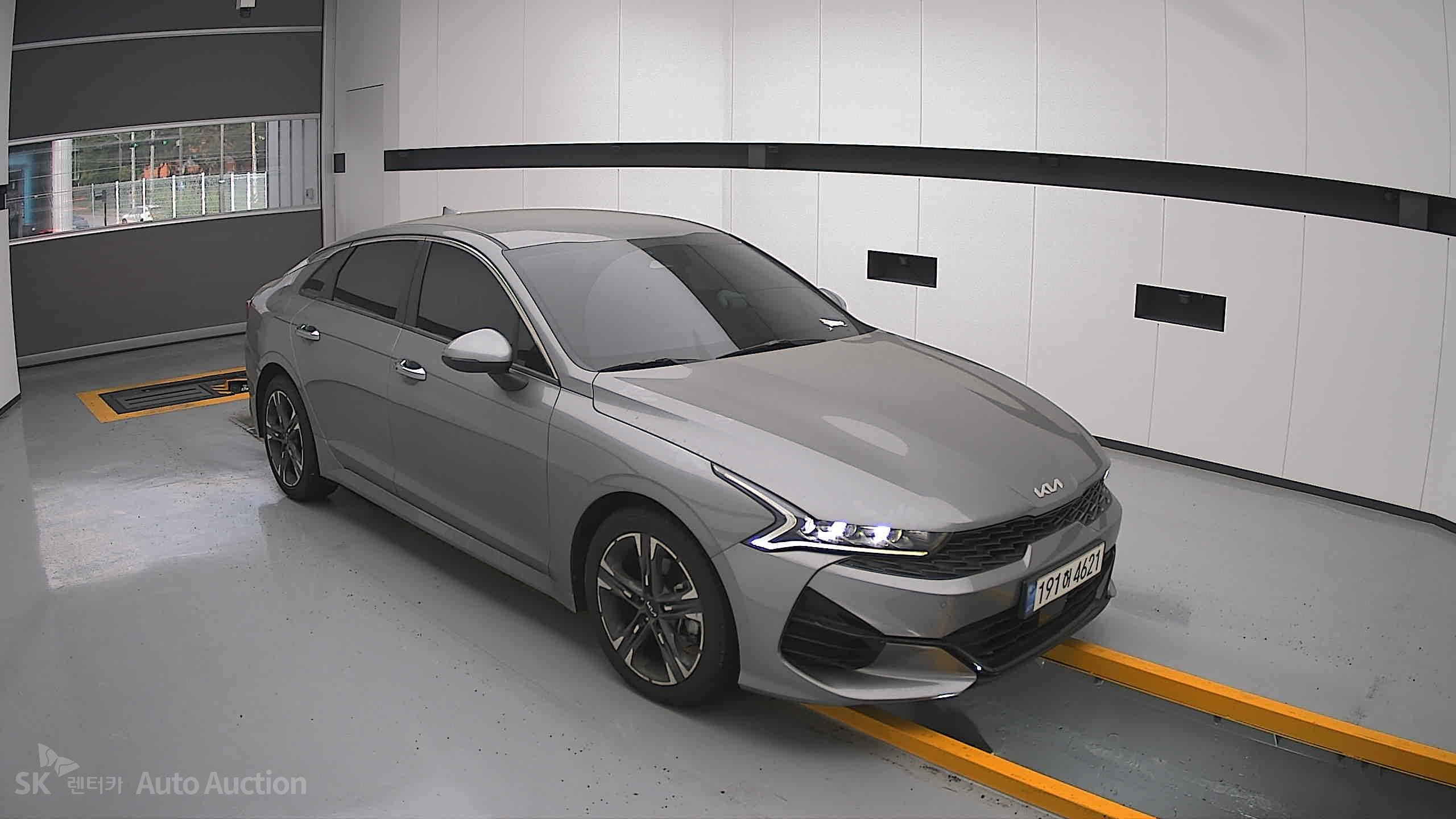 2022 - kia k5