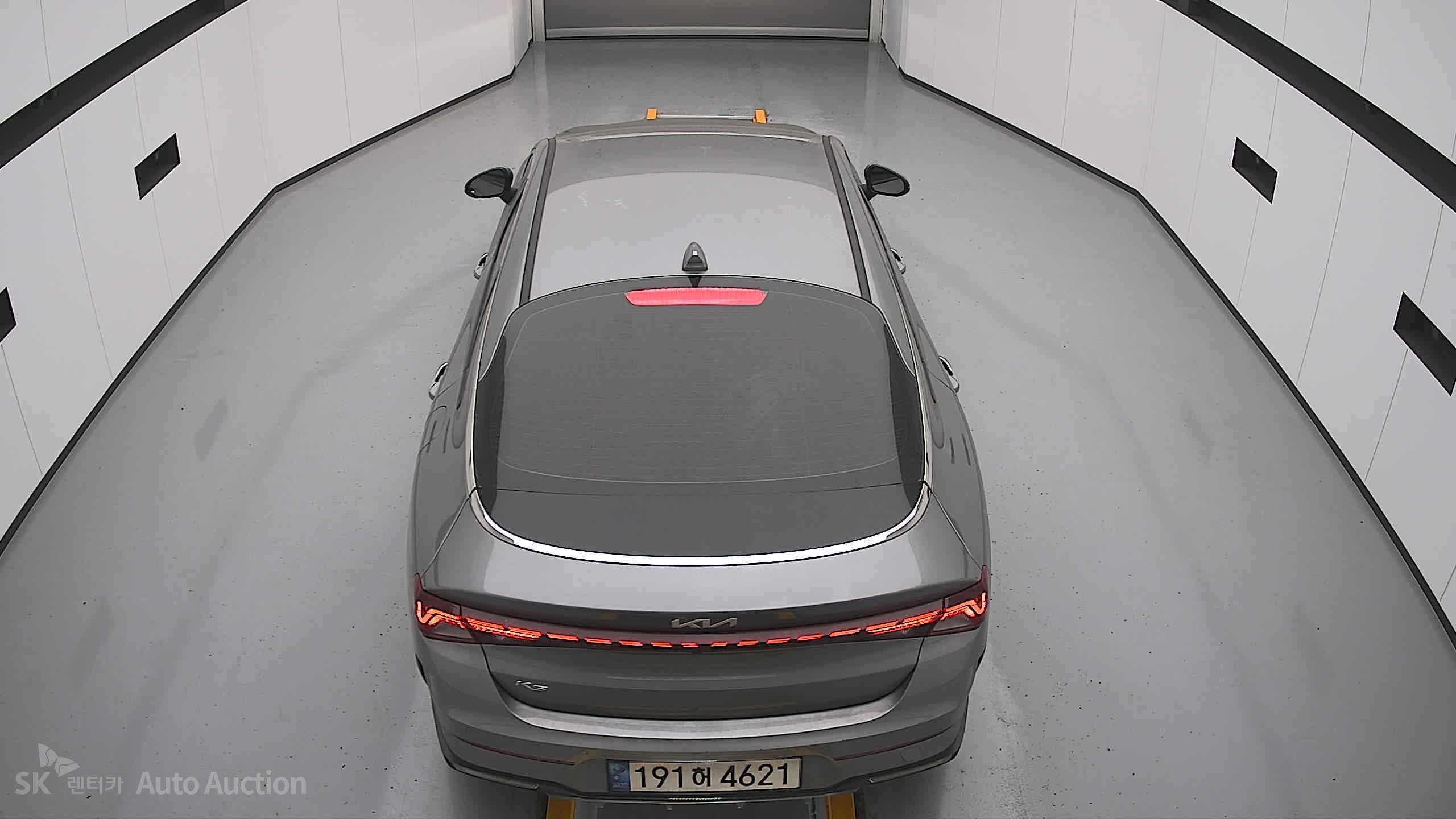 2022 - kia k5