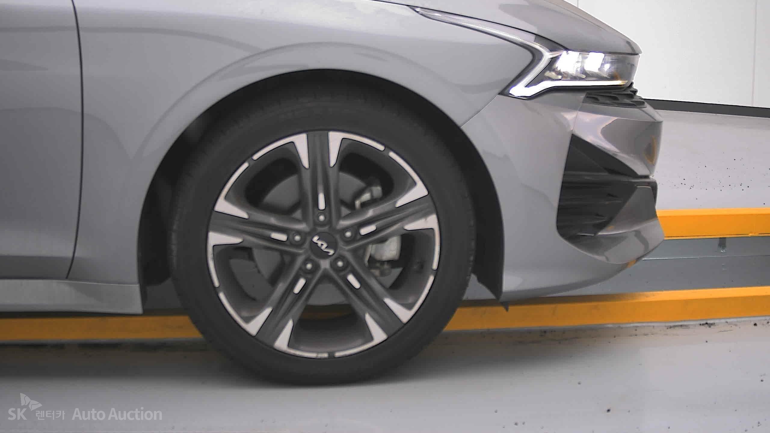 2022 - kia k5