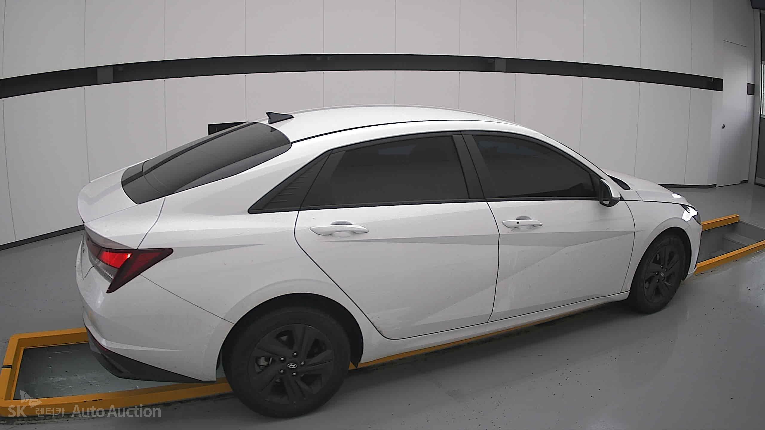 2023 - hyundai avante