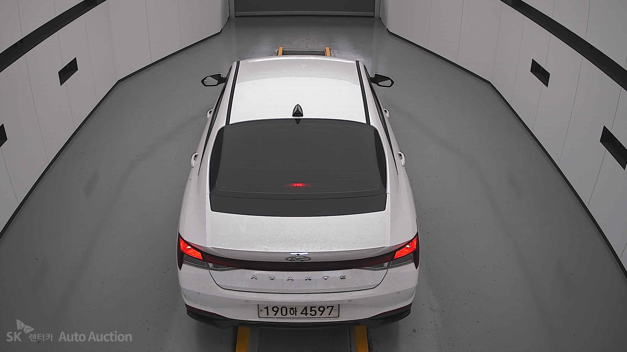 2023 - hyundai avante