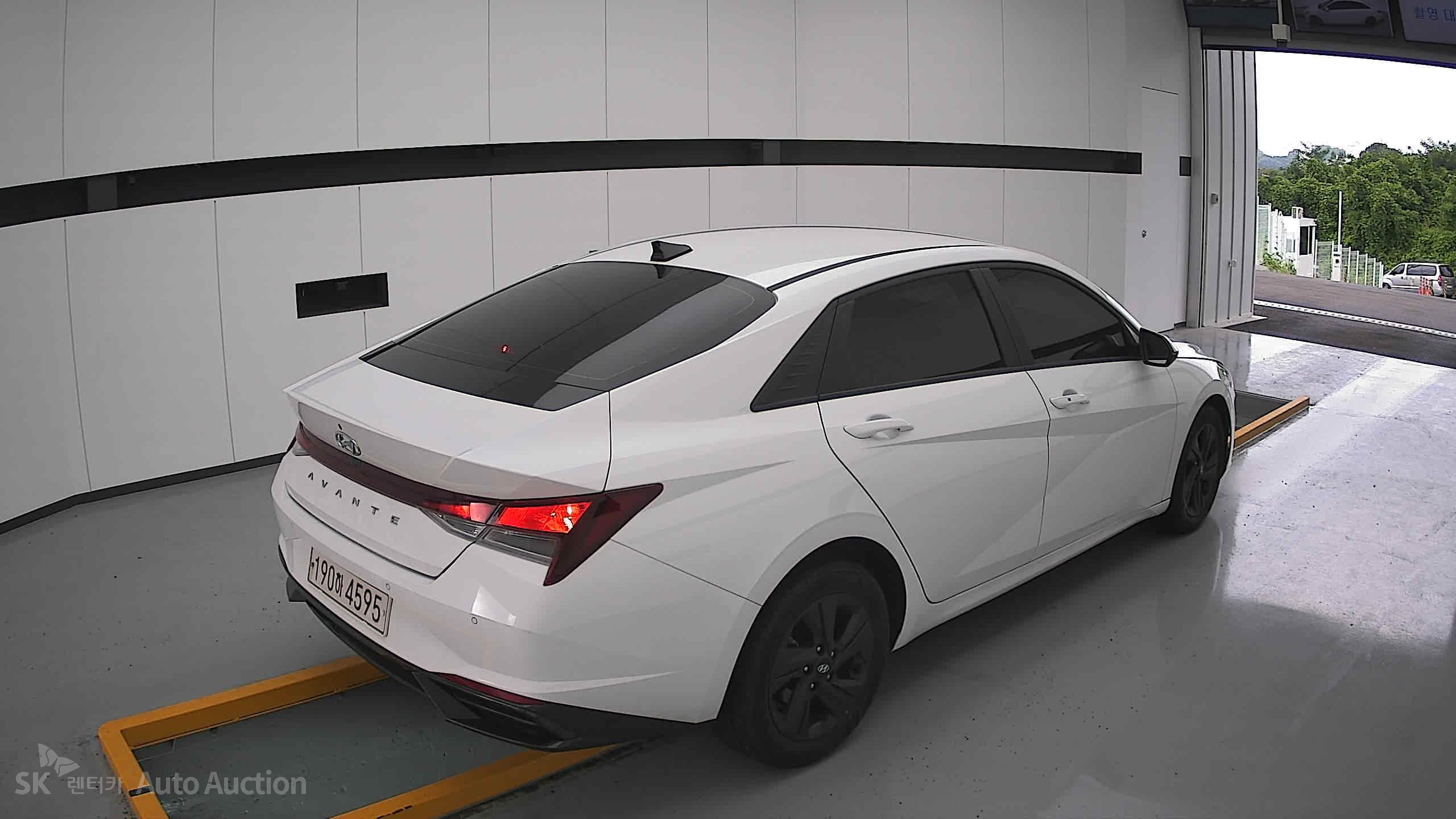2023 - hyundai avante