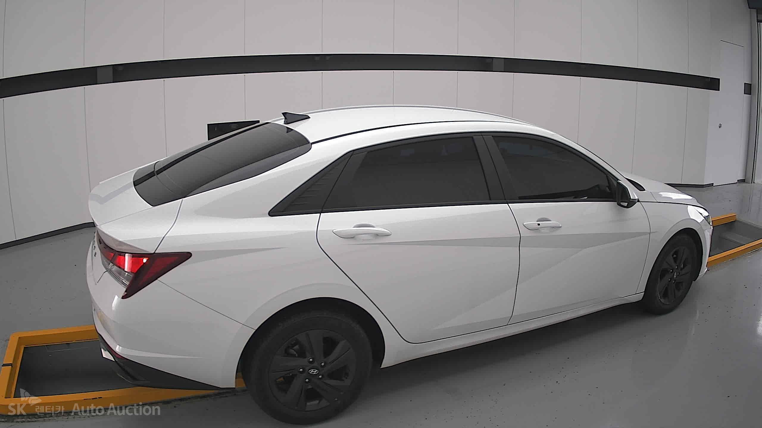 2023 - hyundai avante