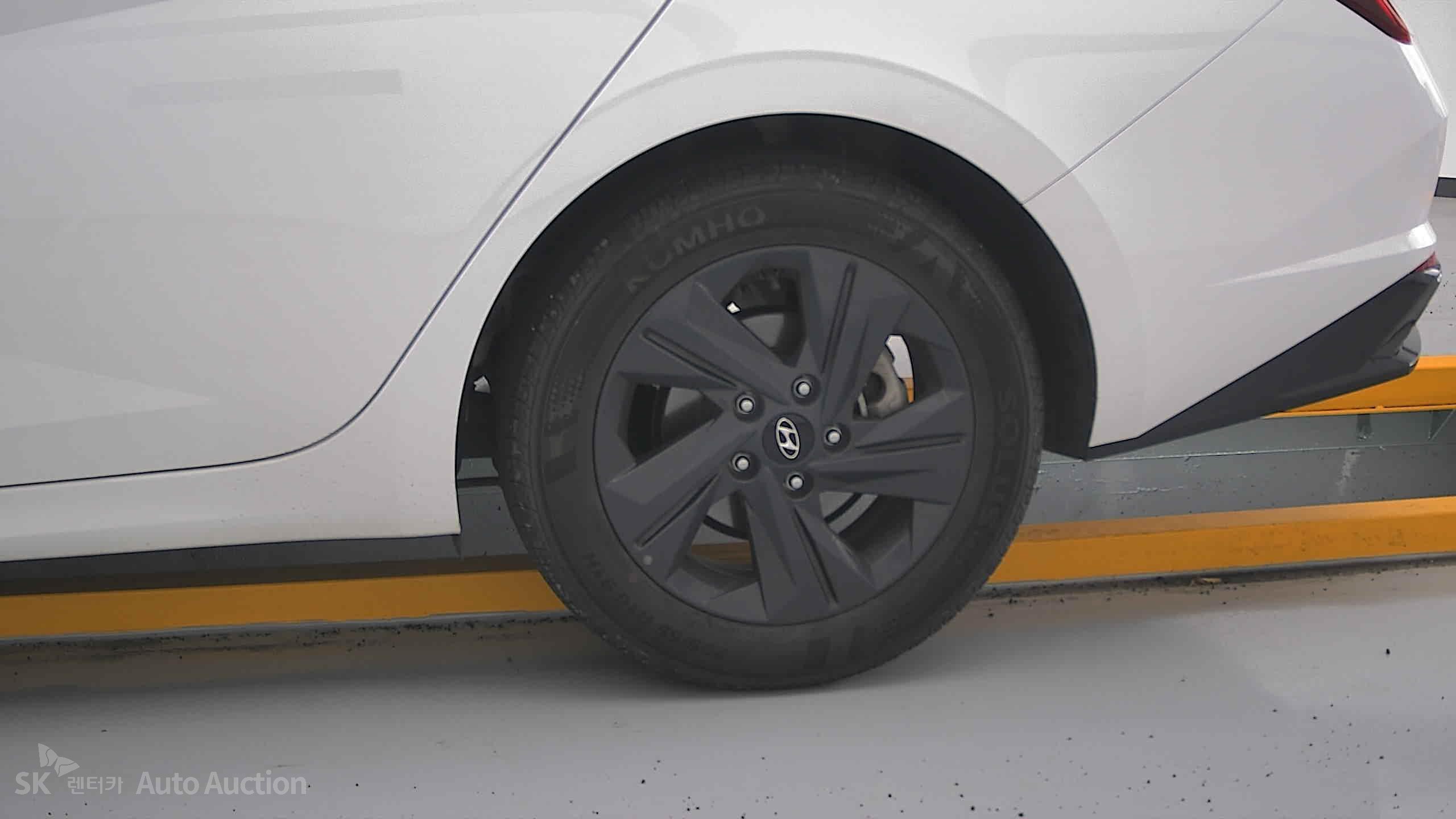 2023 - hyundai avante