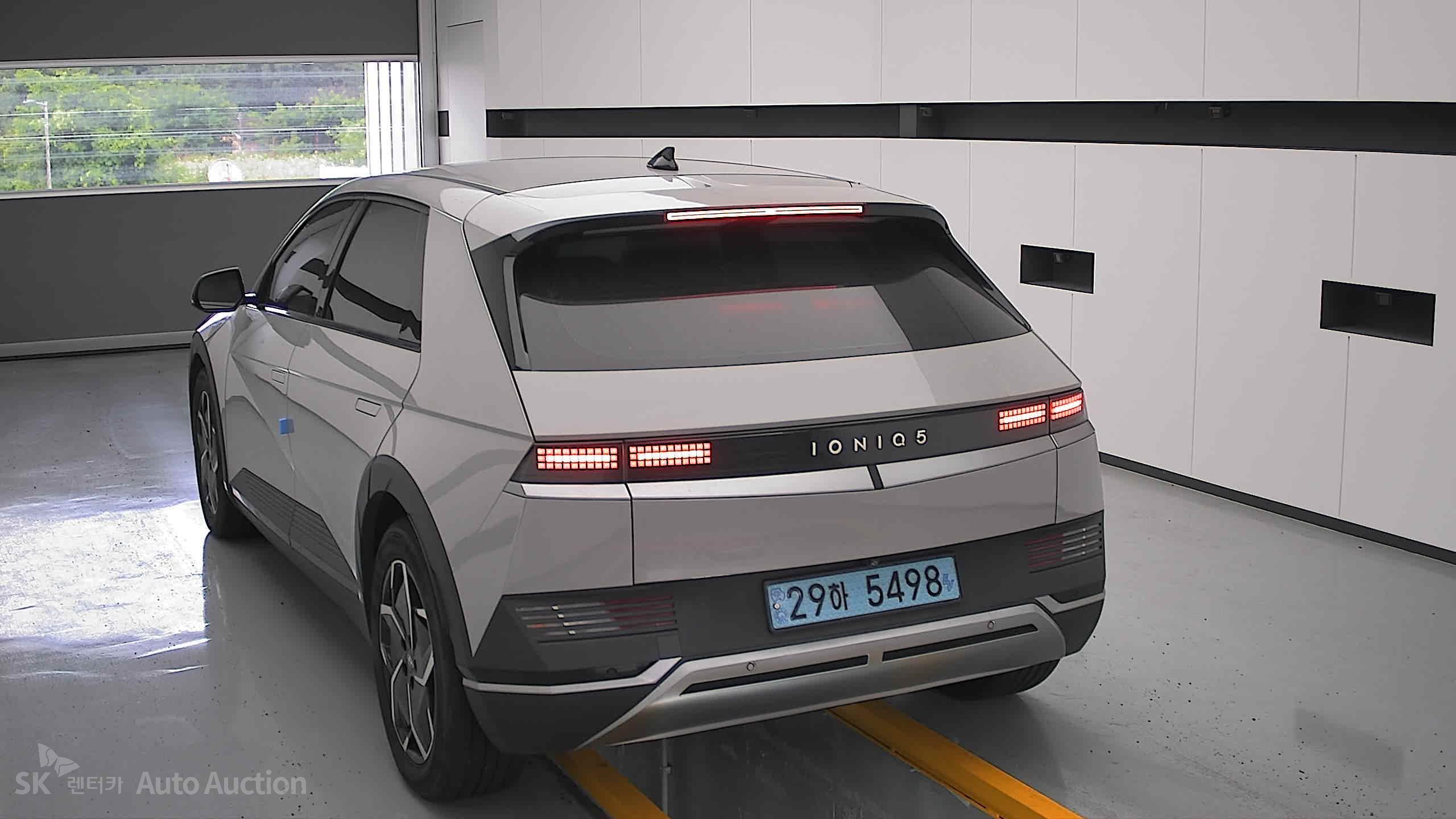2022 - hyundai ioniq
