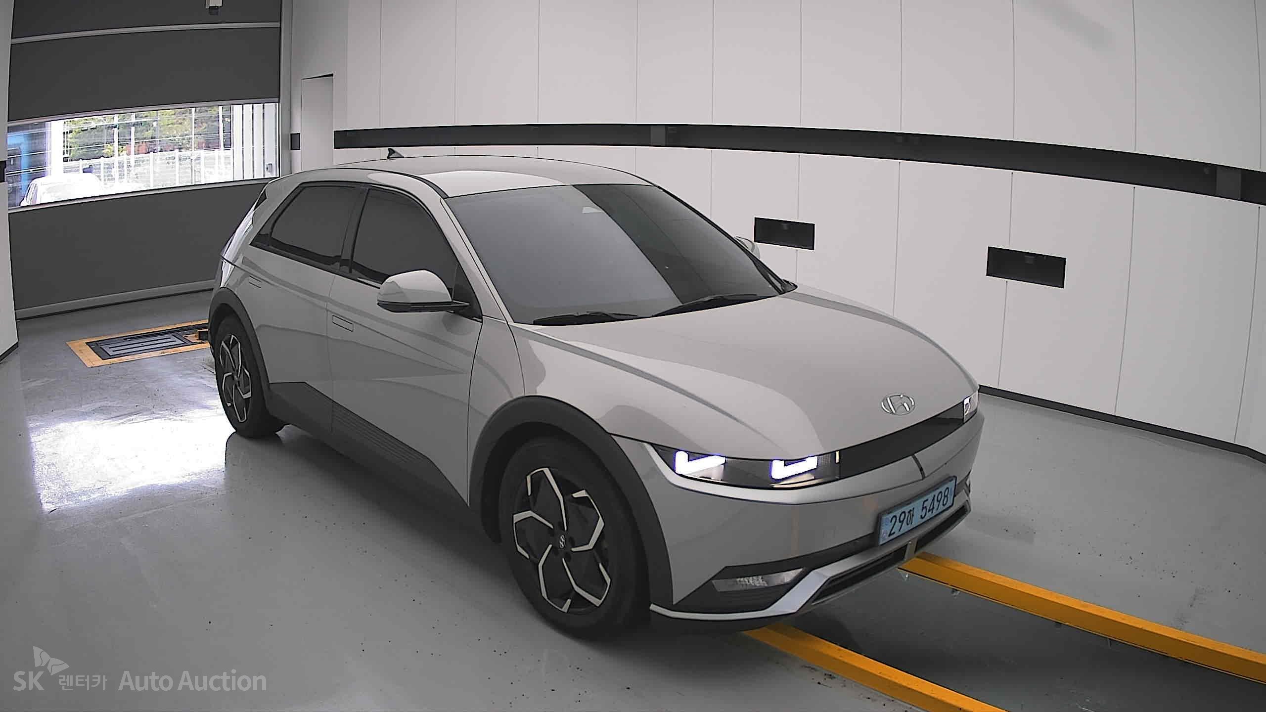 2022 - hyundai ioniq