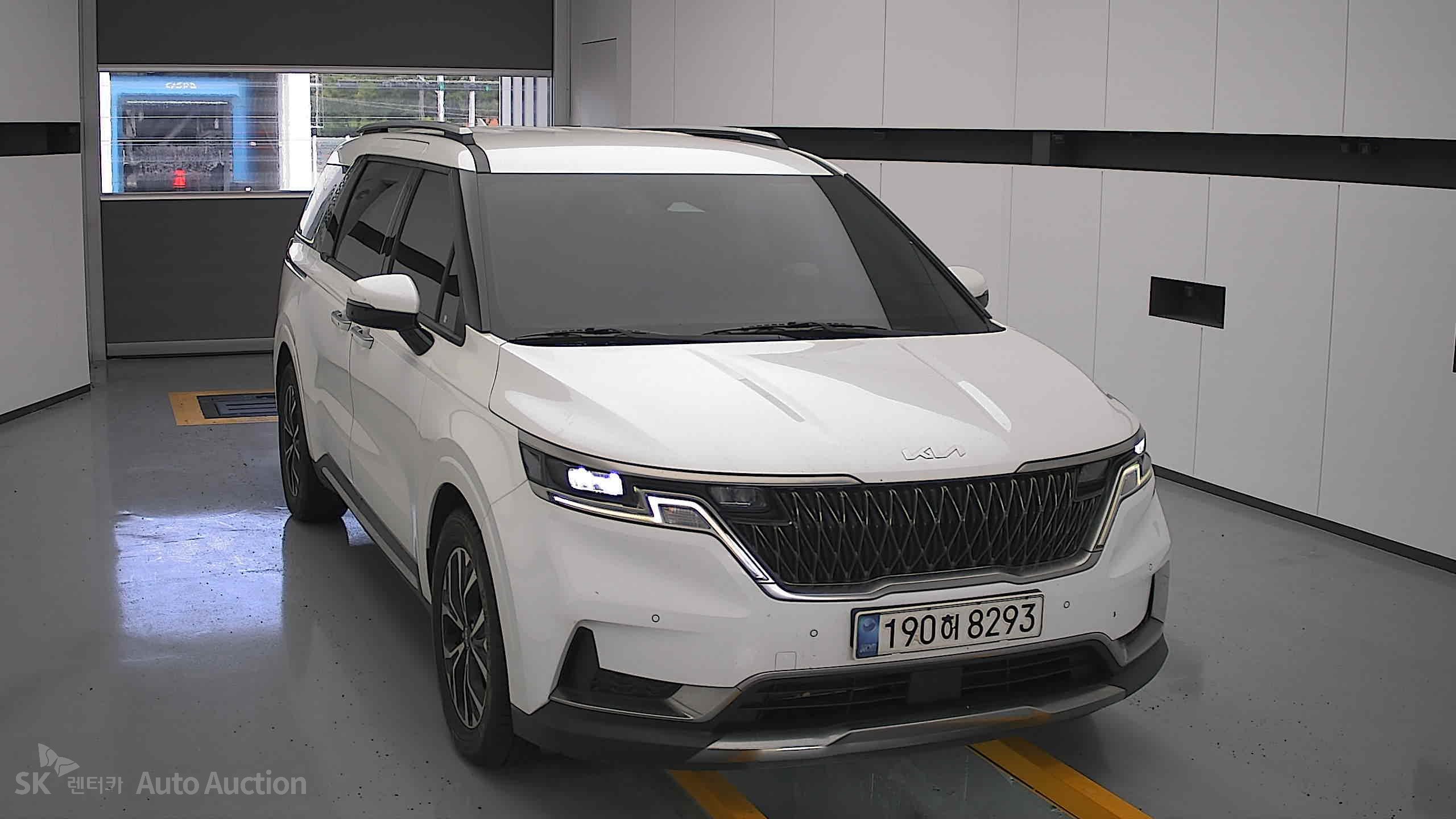 2022 - kia carnival