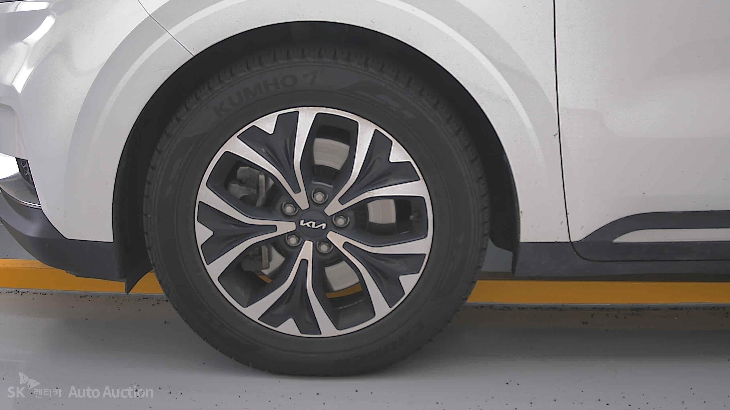2022 - kia carnival
