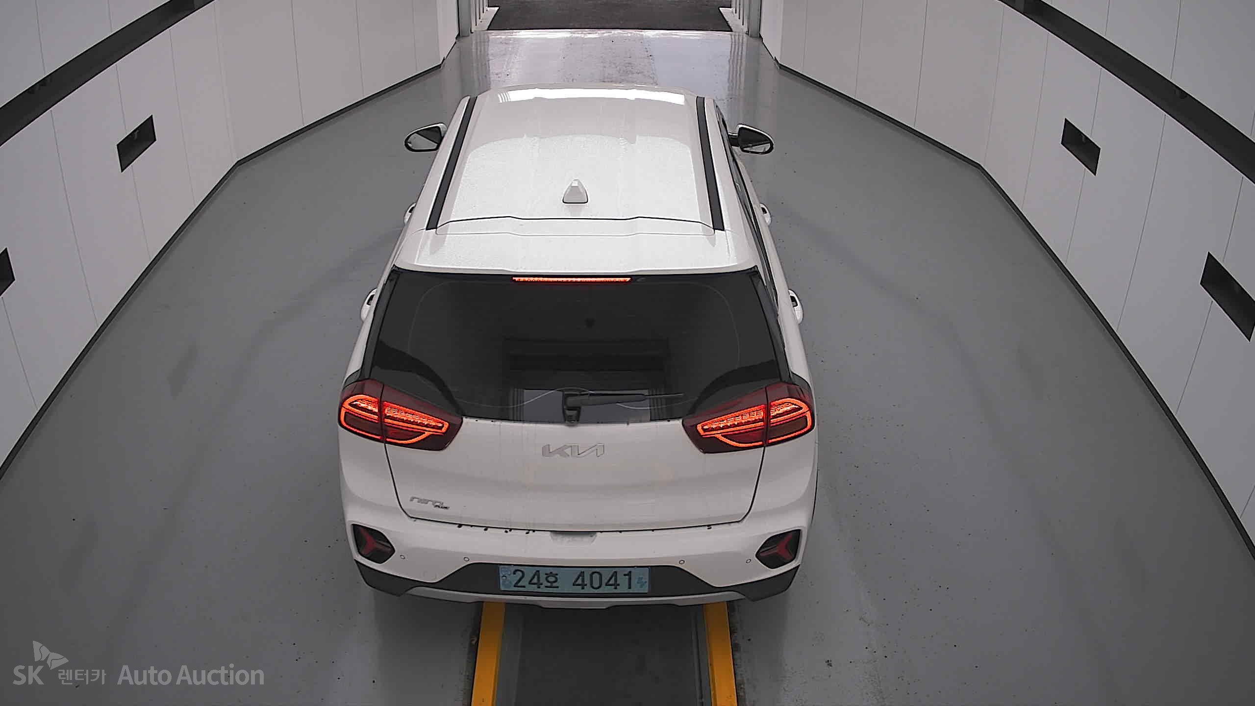 2023 - kia niro