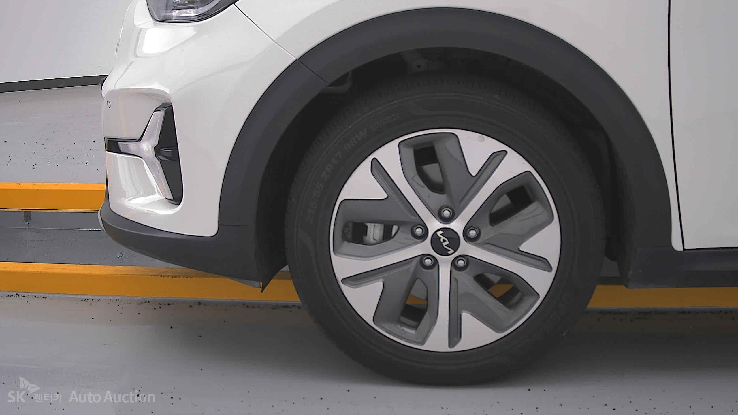 2023 - kia niro