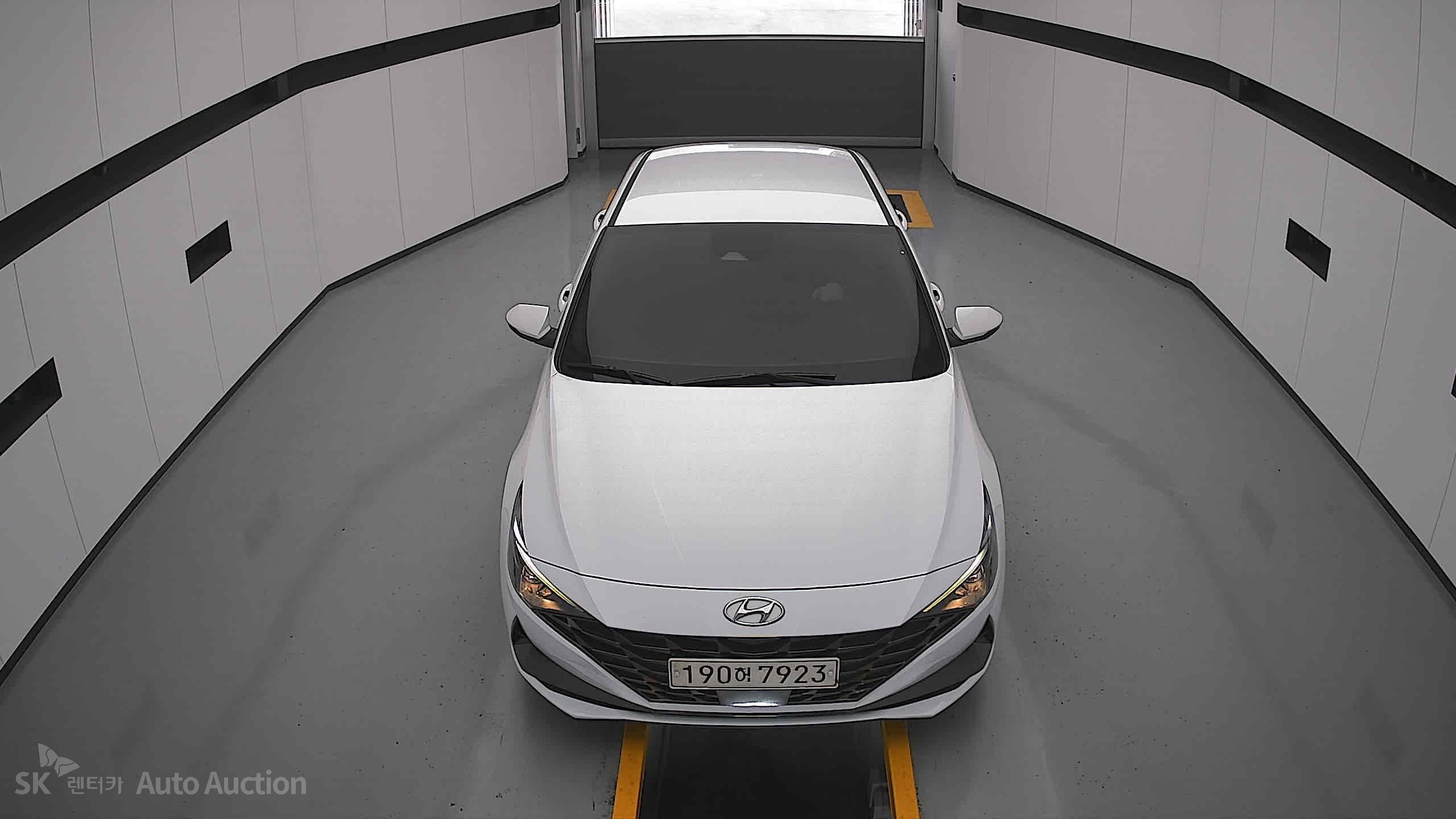 2022 - hyundai avante
