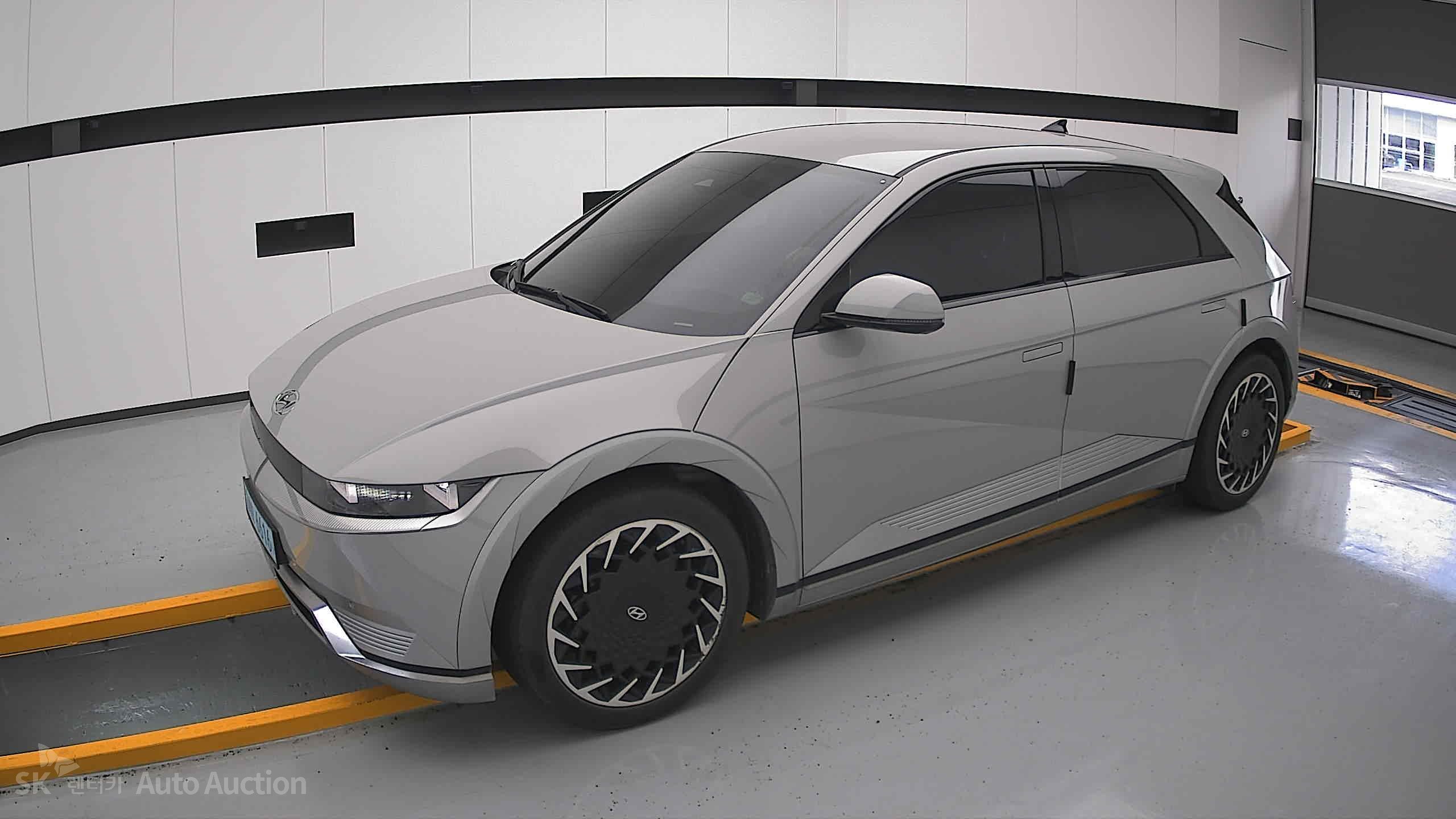 2022 - hyundai ioniq
