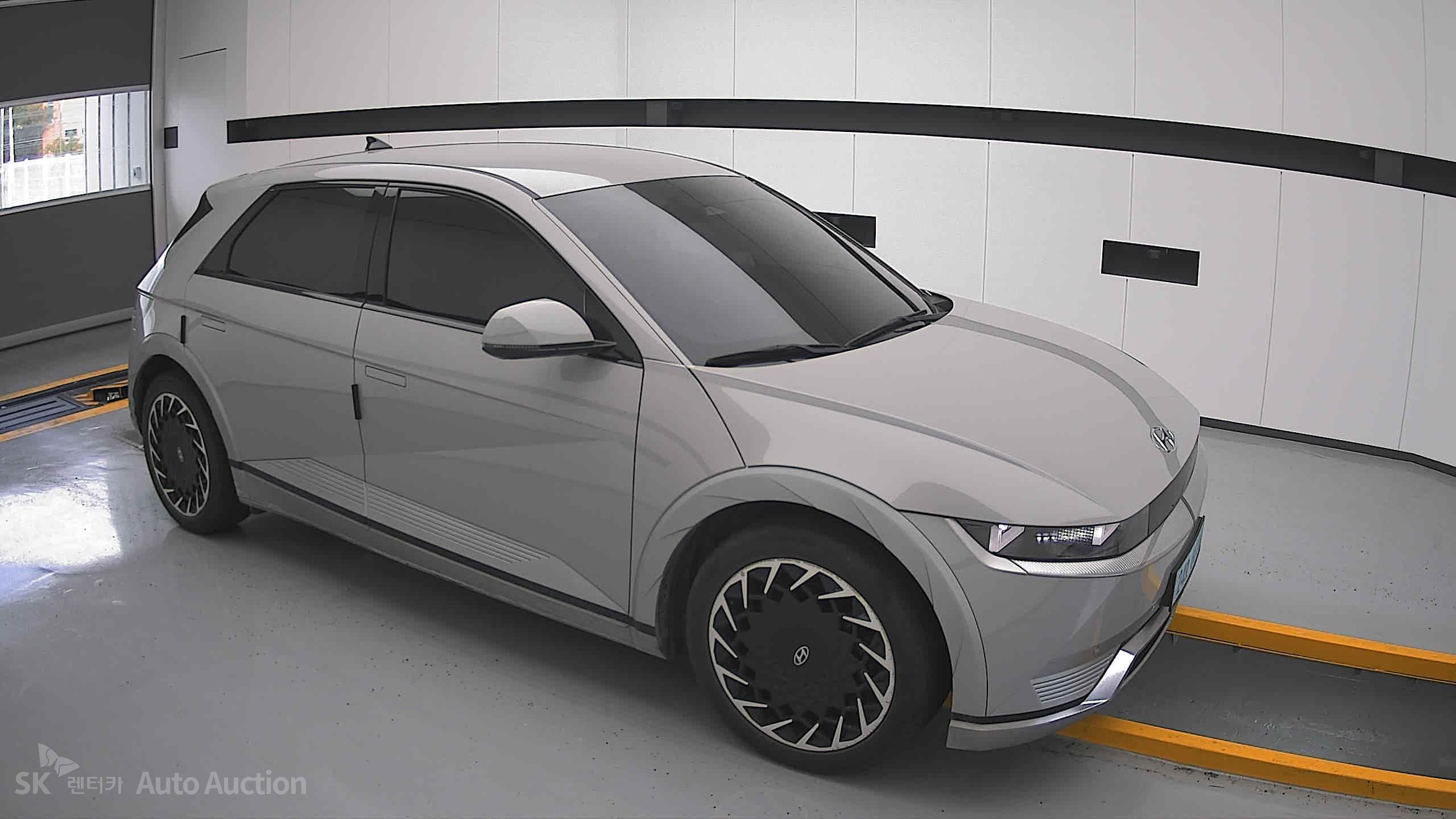 2022 - hyundai ioniq