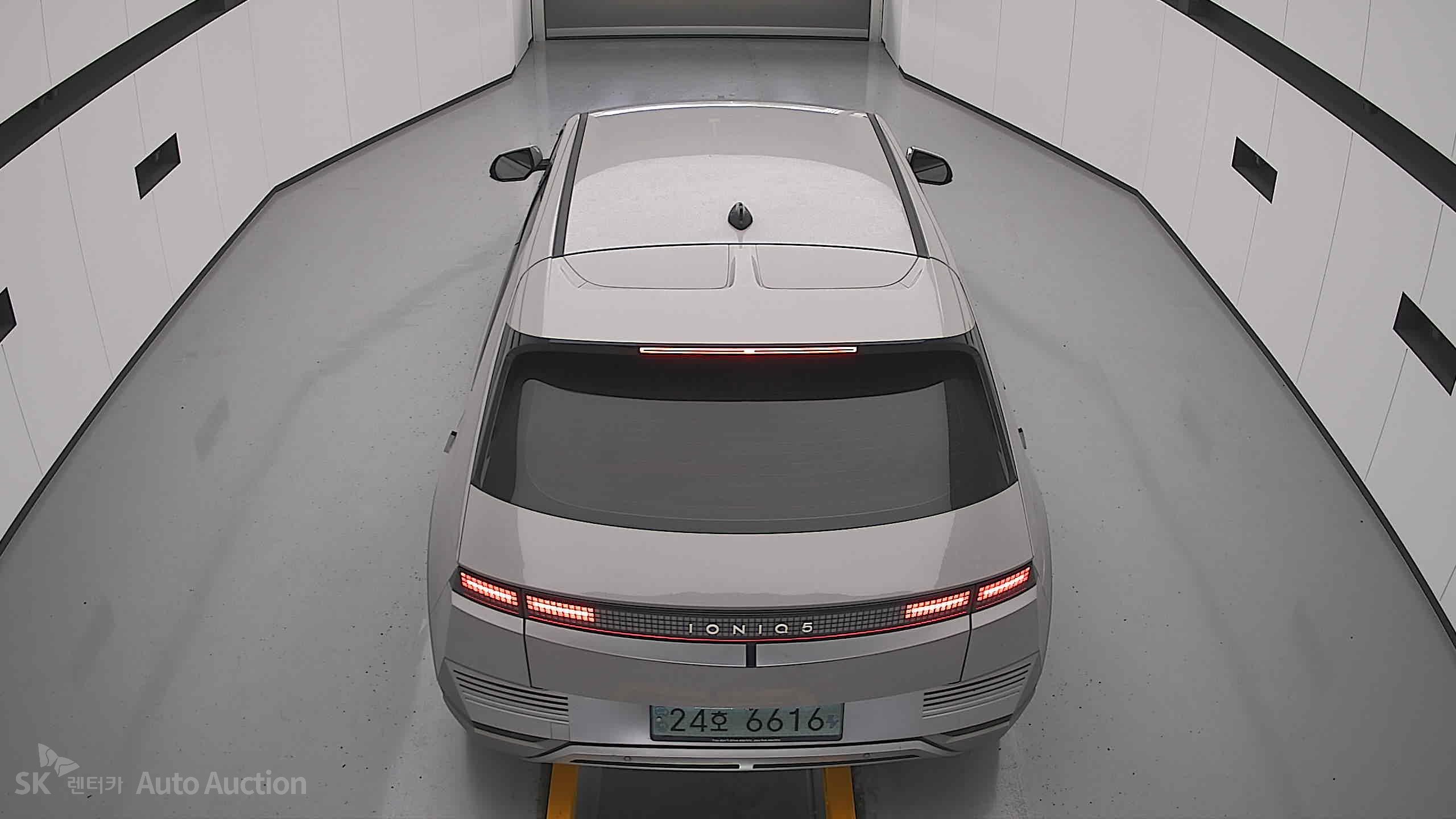 2022 - hyundai ioniq