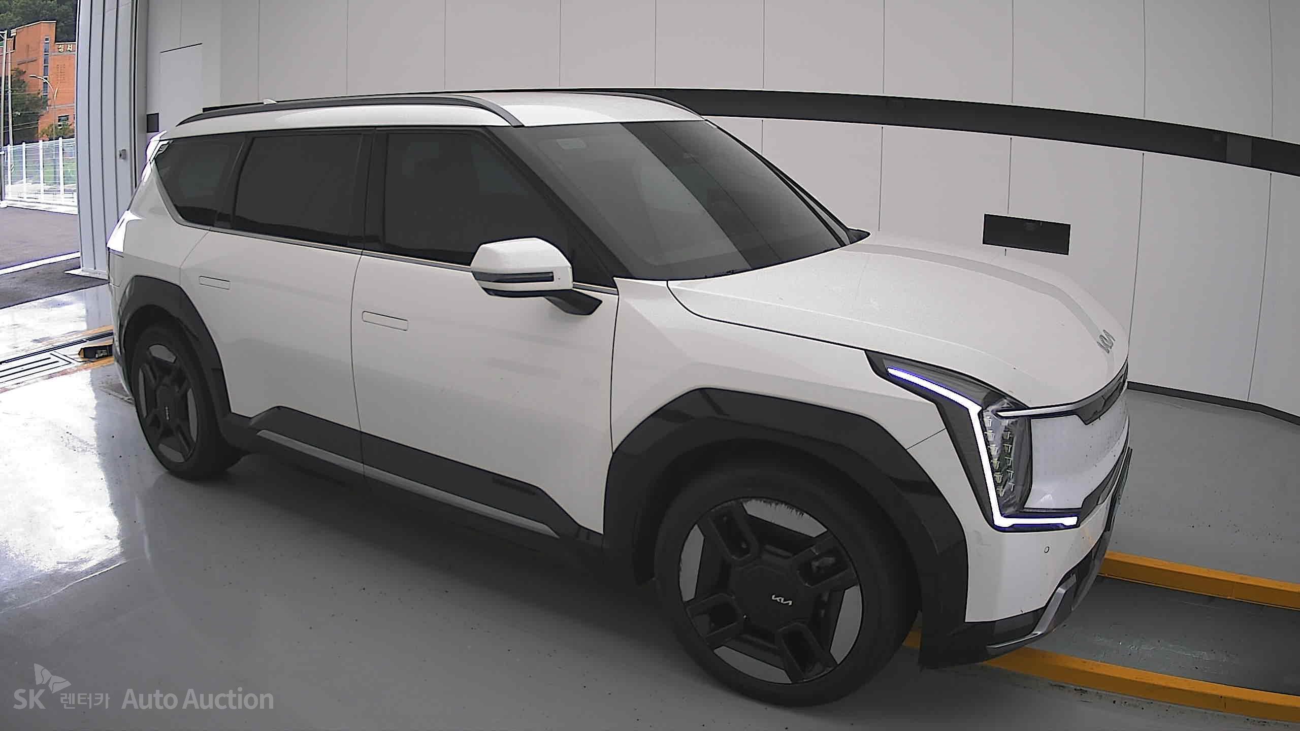 2024 - kia ev9