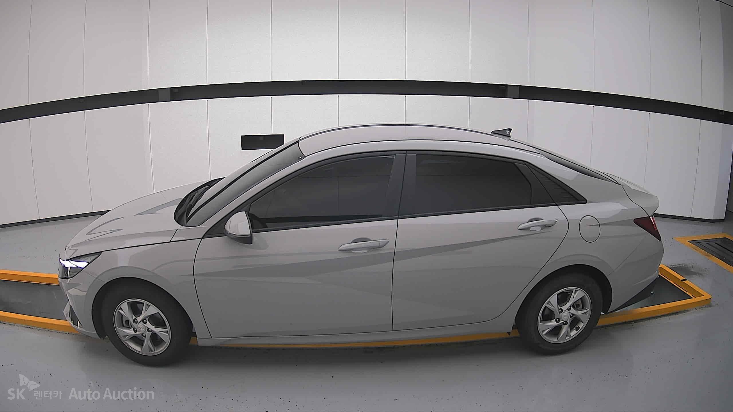 2023 - hyundai avante