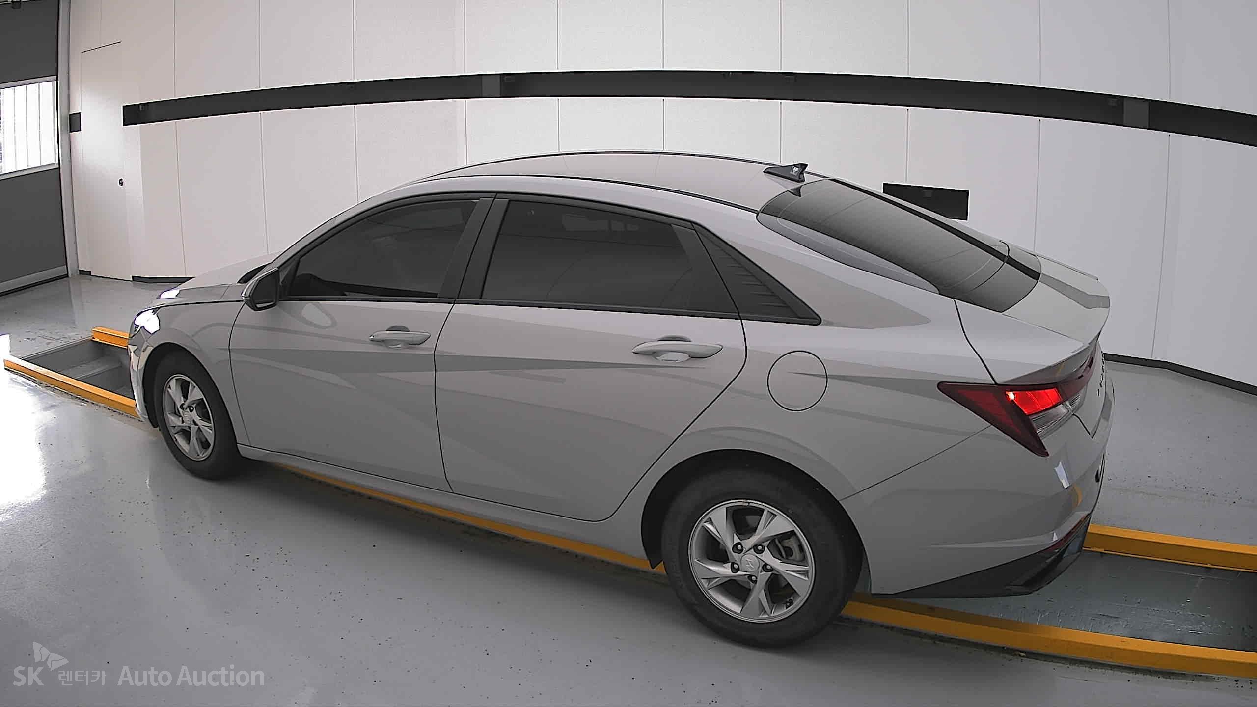 2023 - hyundai avante
