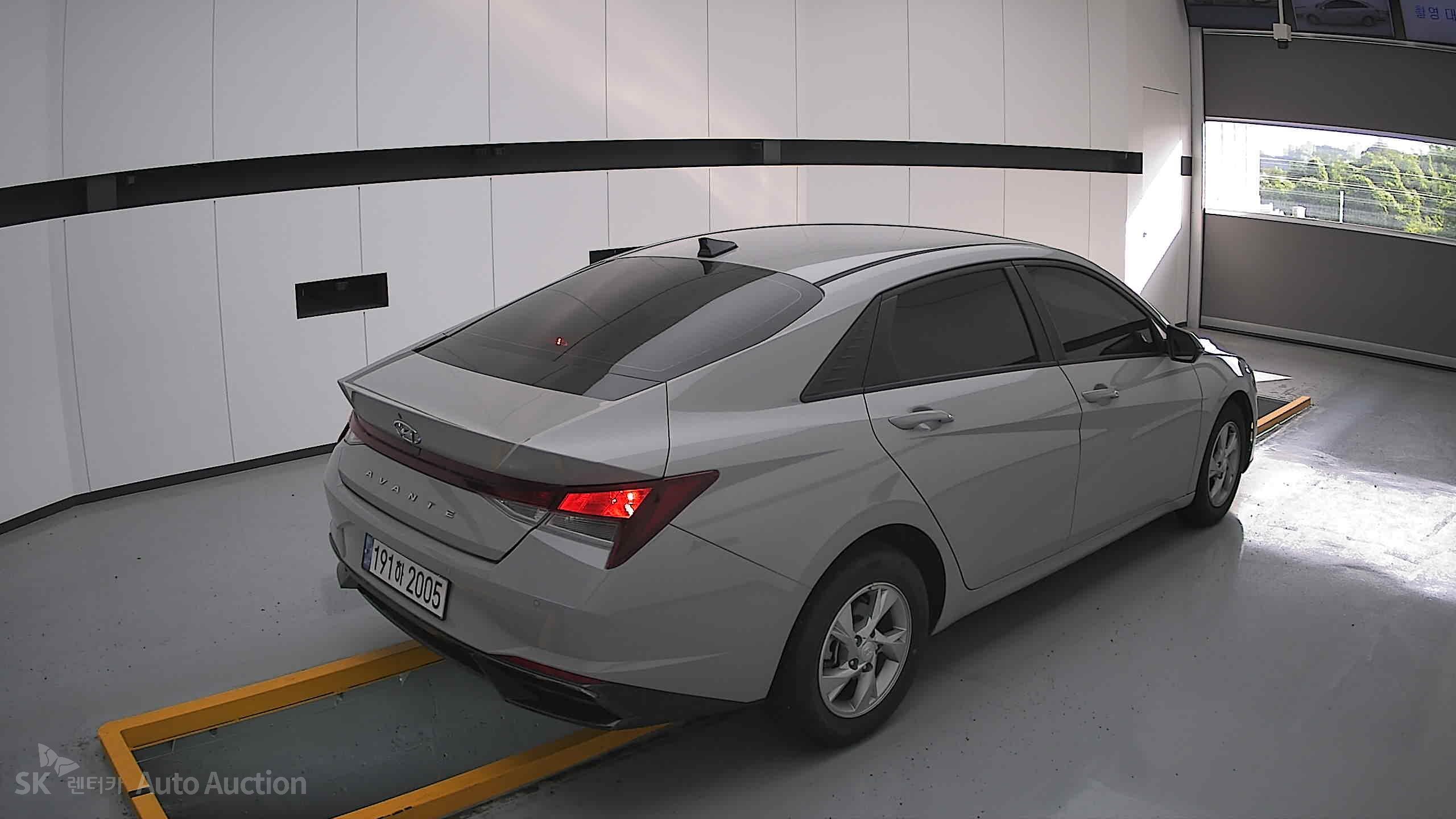 2023 - hyundai avante