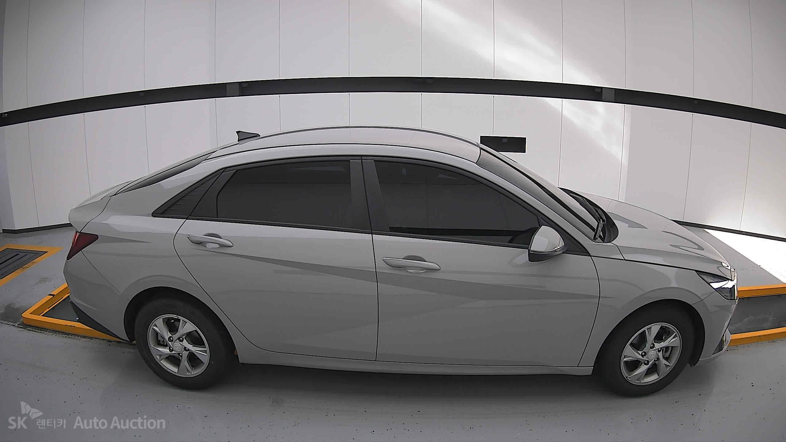 2023 - hyundai avante