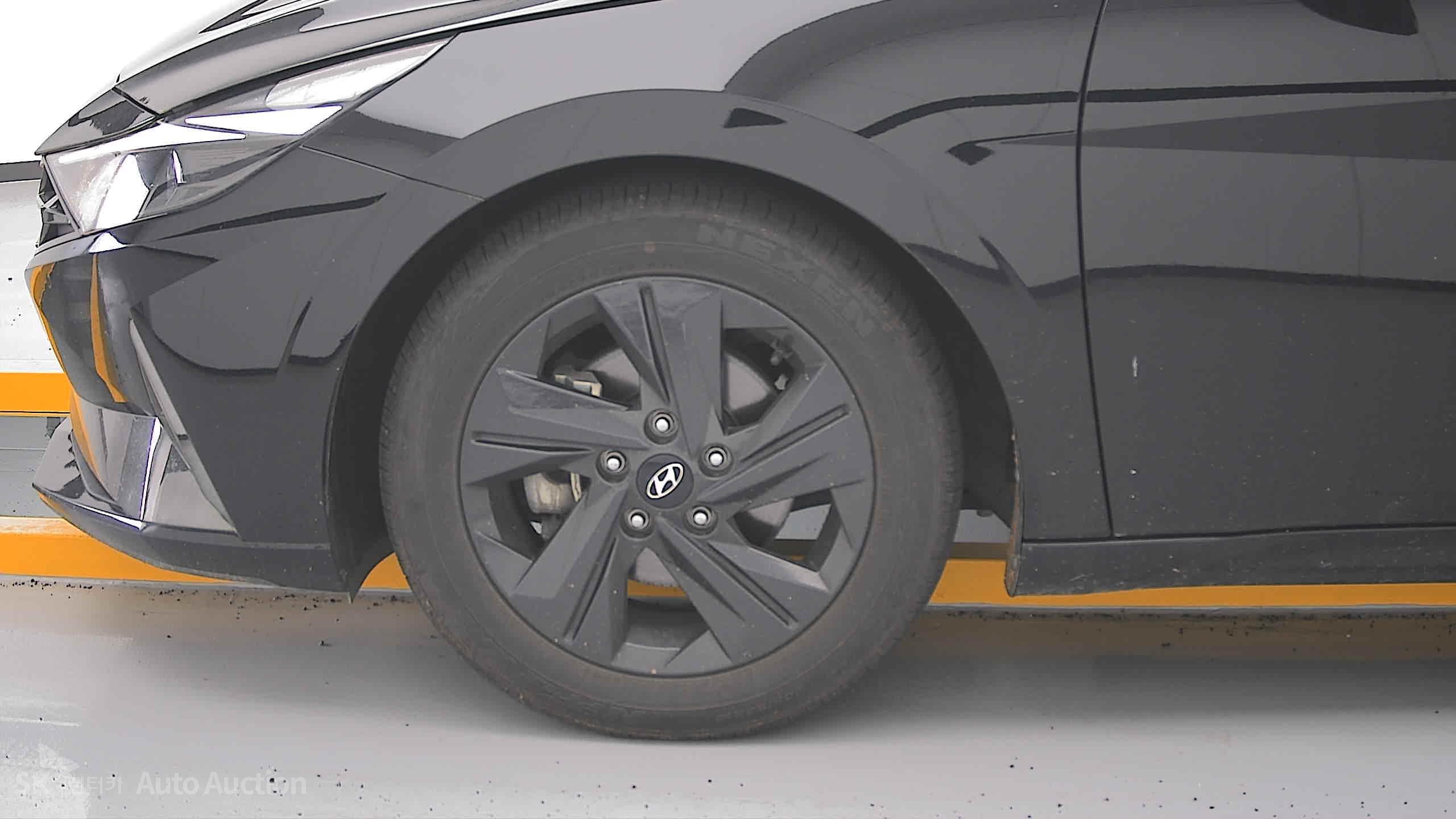 2023 - hyundai avante