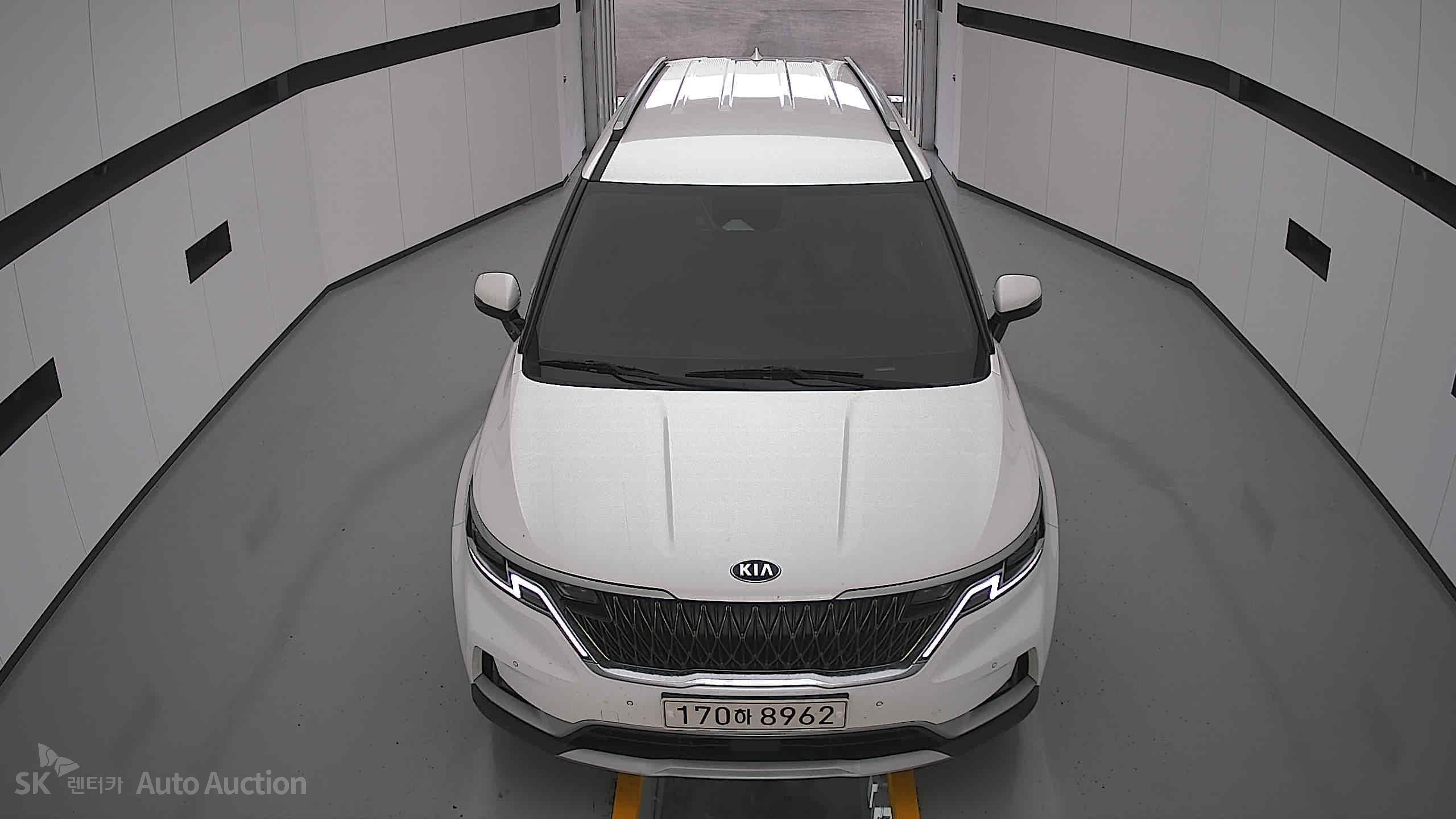 2021 - kia carnival