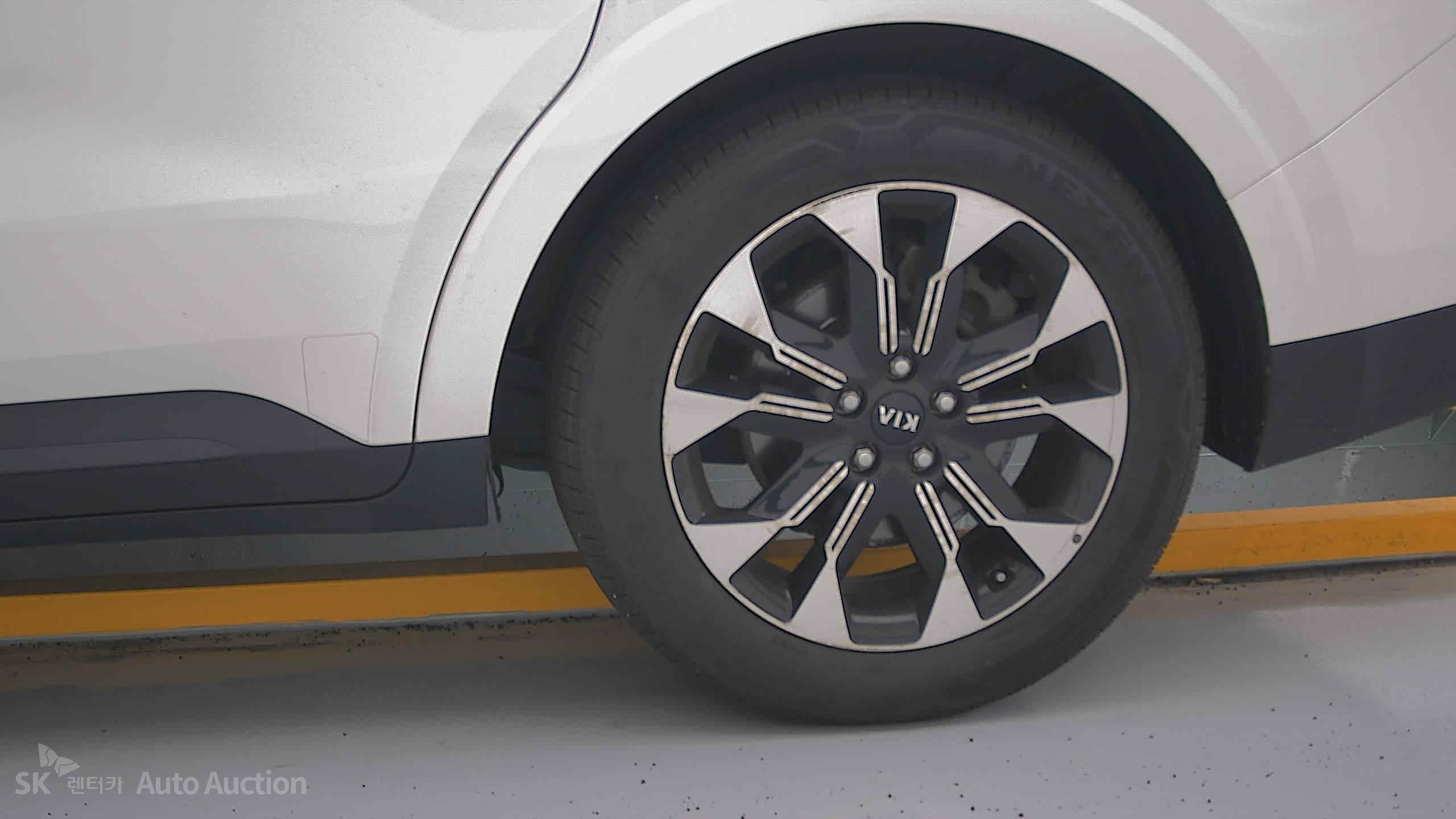 2021 - kia carnival
