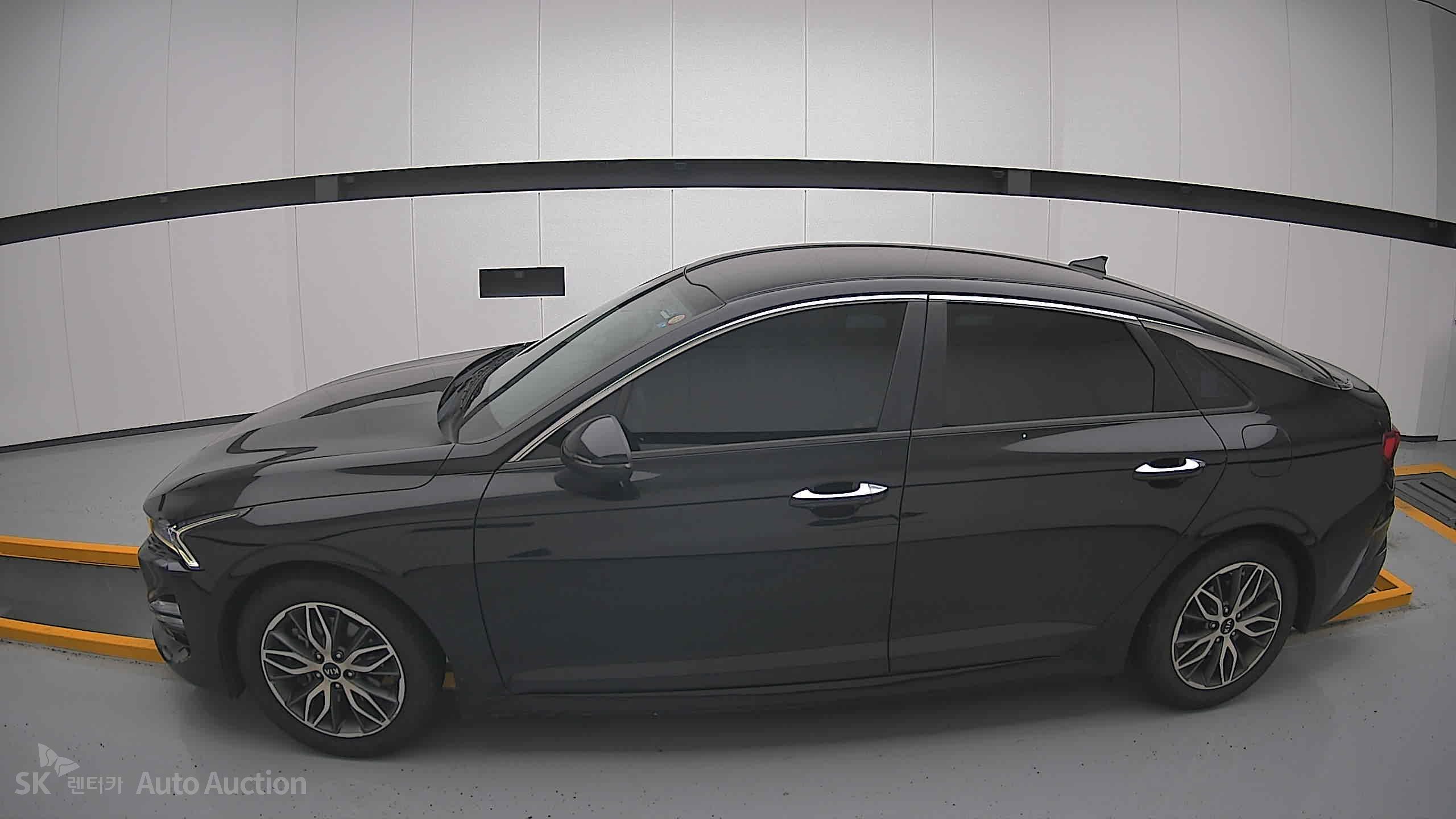 2021 - kia k5