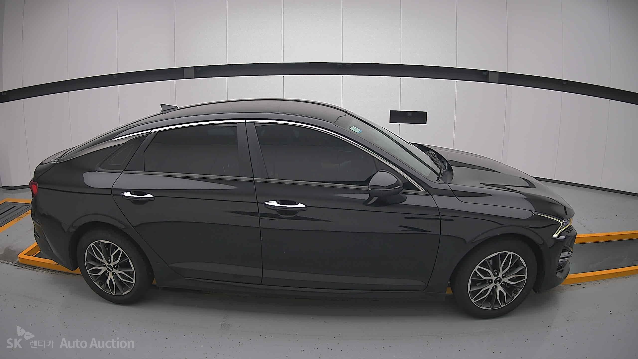 2021 - kia k5