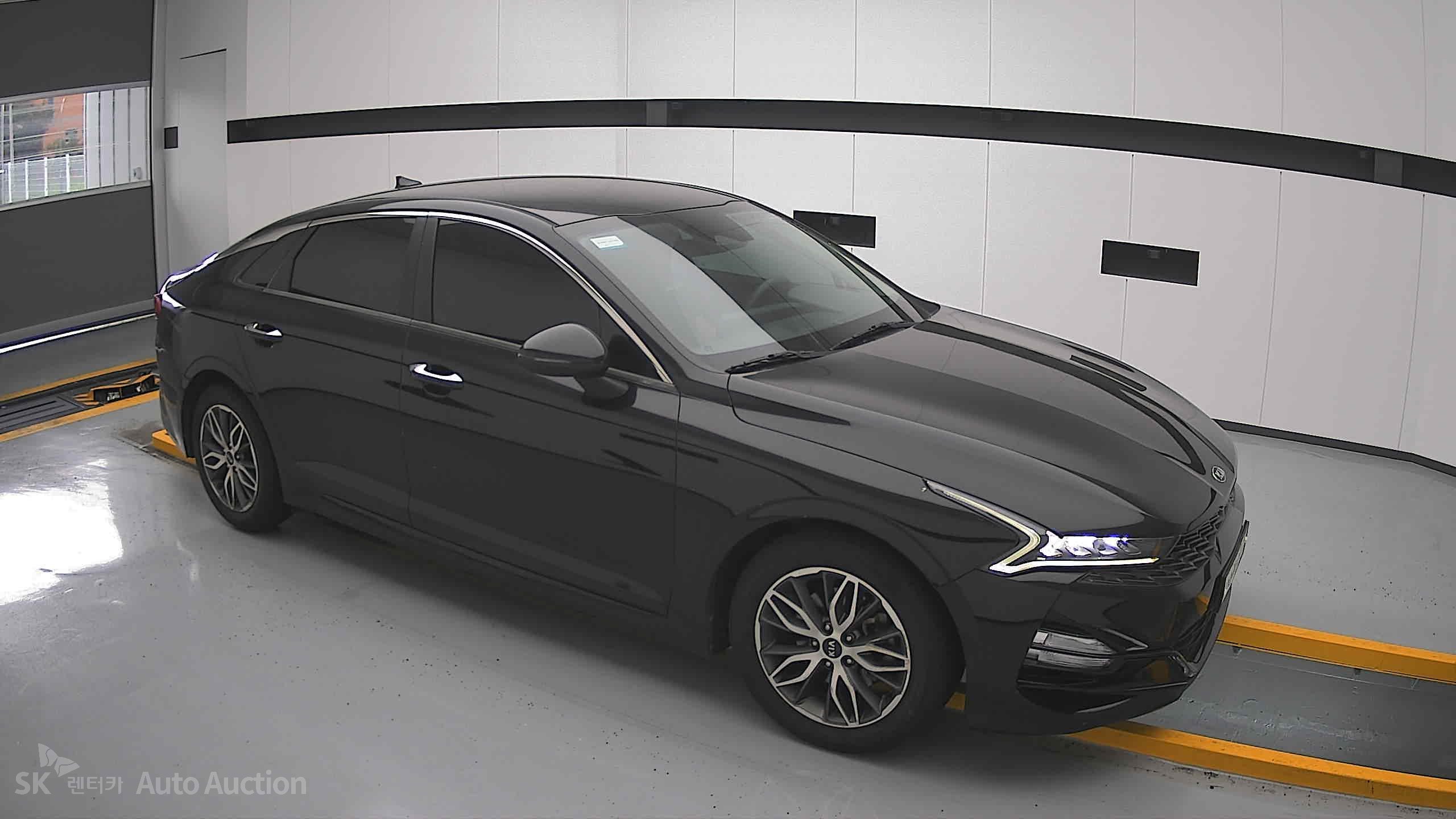 2021 - kia k5