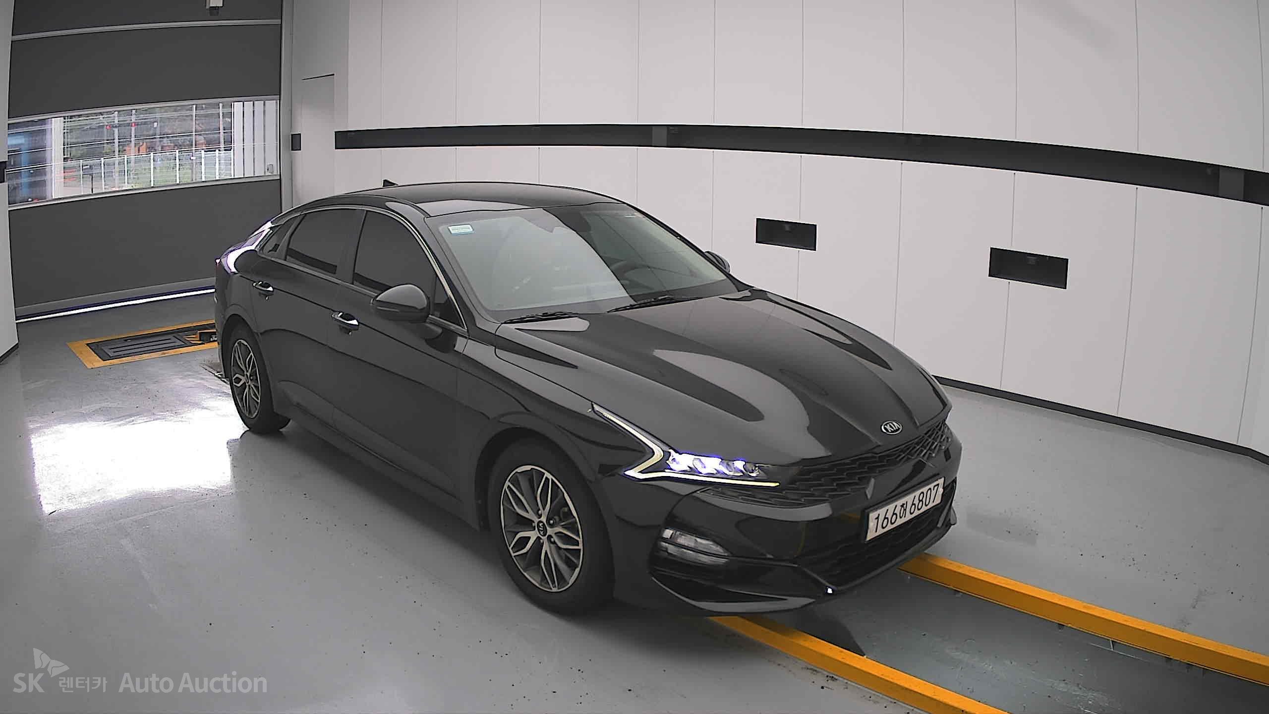 2021 - kia k5
