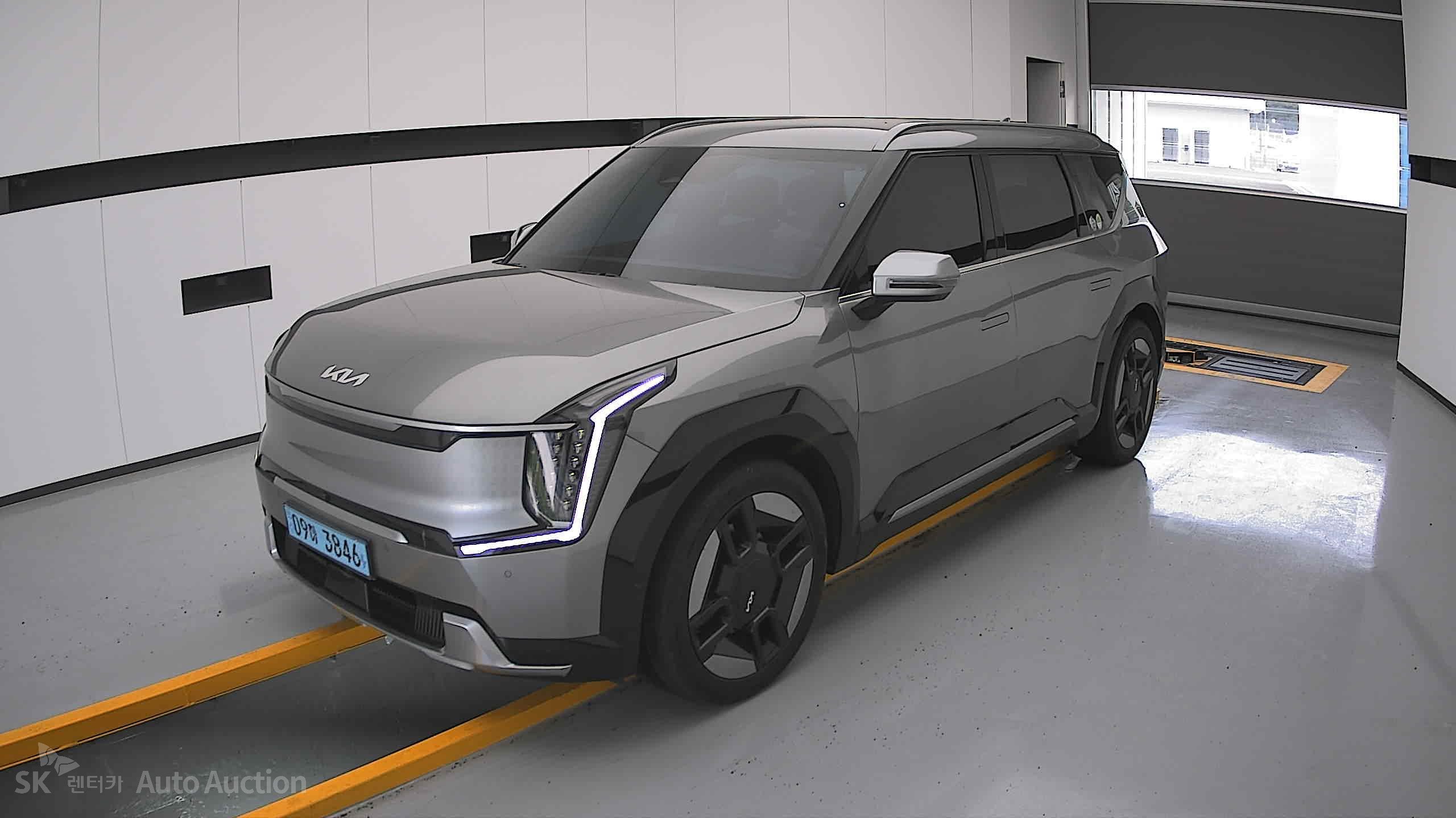 2024 - kia ev9
