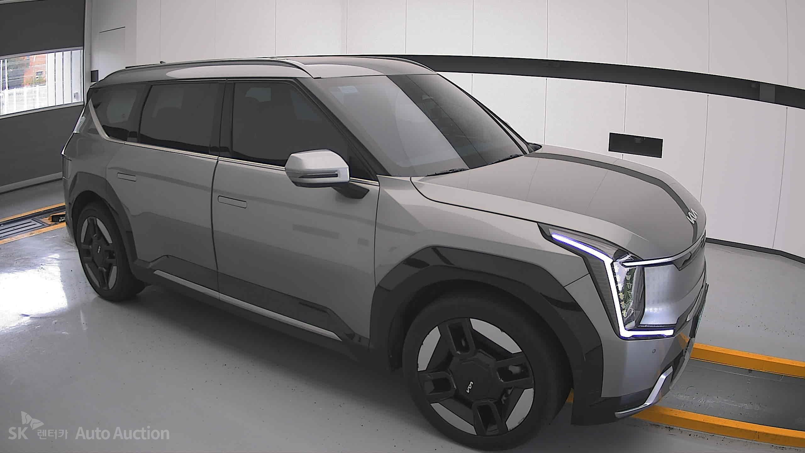 2024 - kia ev9
