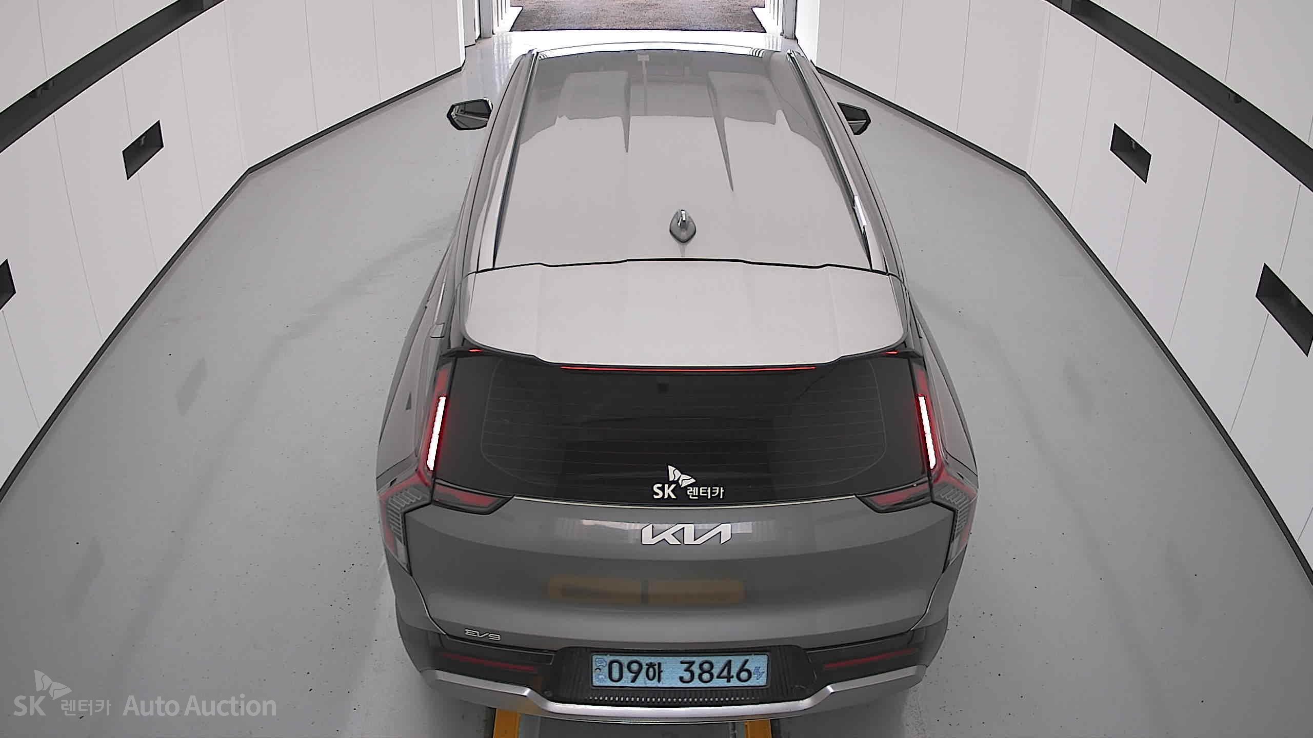 2024 - kia ev9