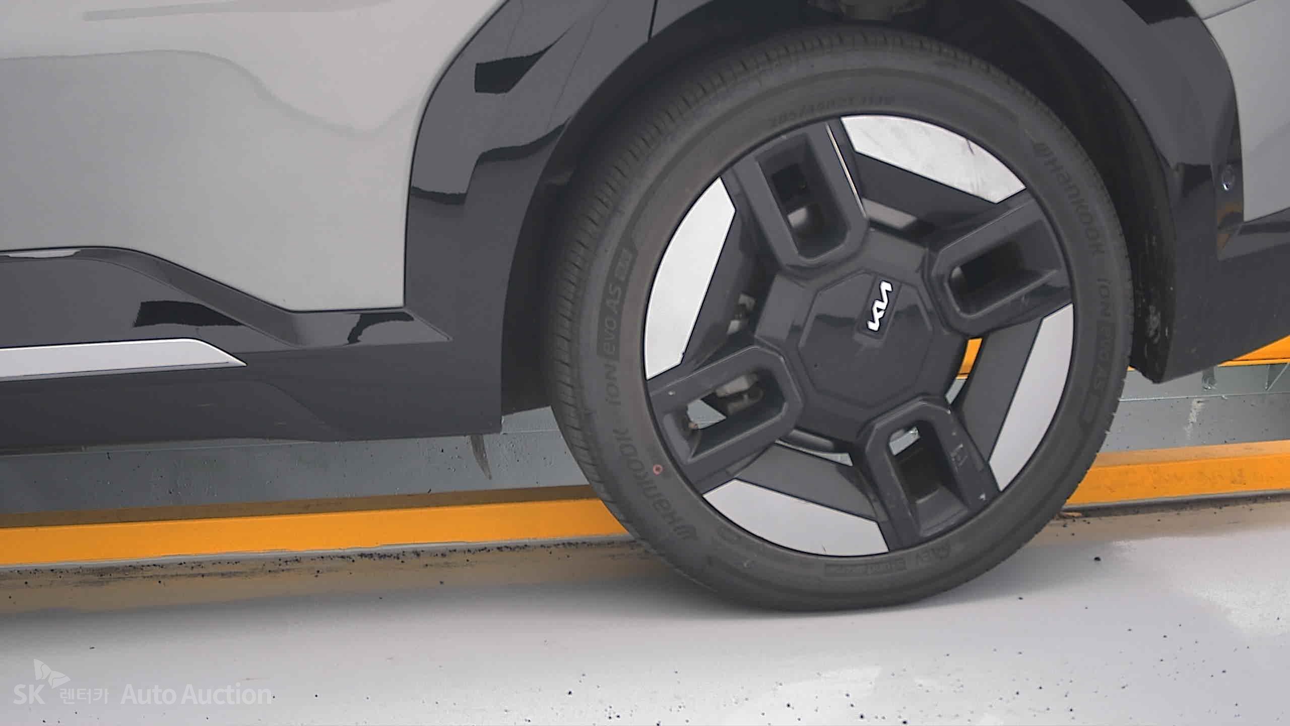 2024 - kia ev9