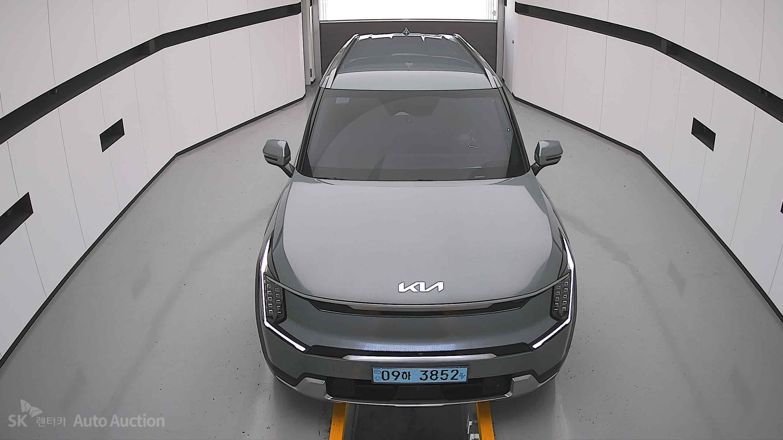2024 - kia ev9