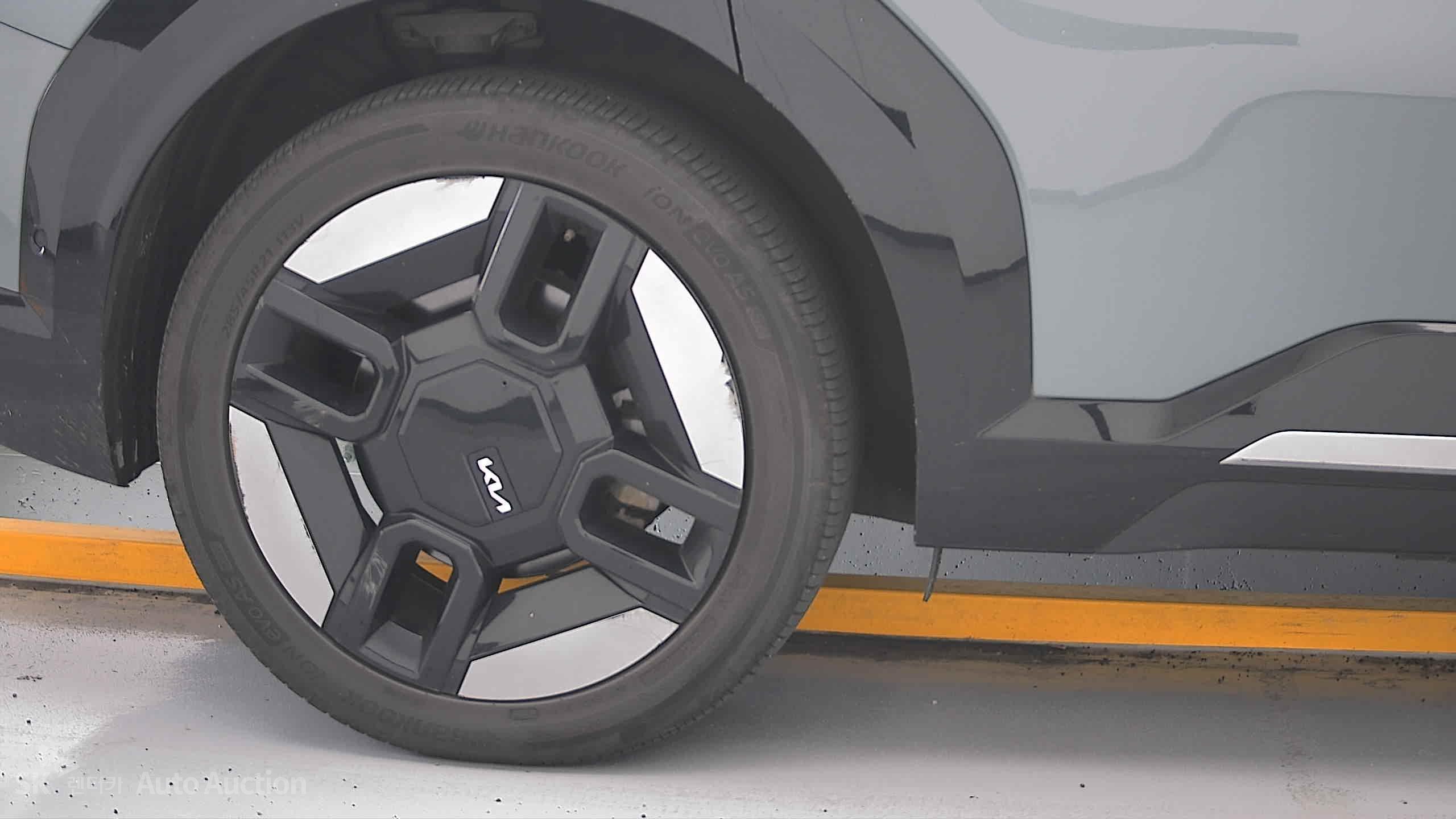 2024 - kia ev9