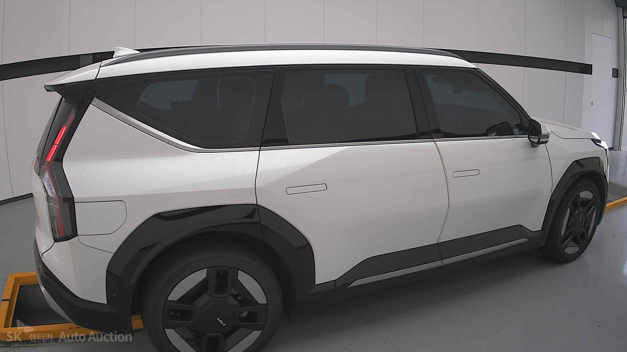 2024 - kia ev9