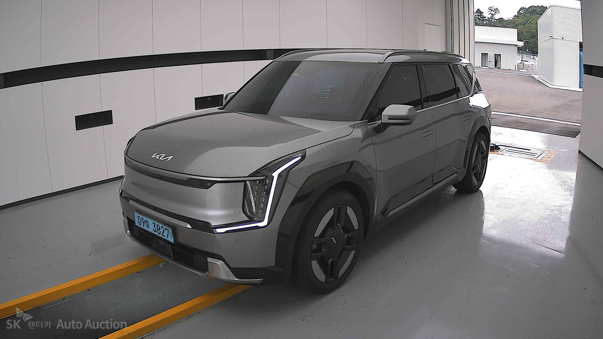 2024 - kia ev9