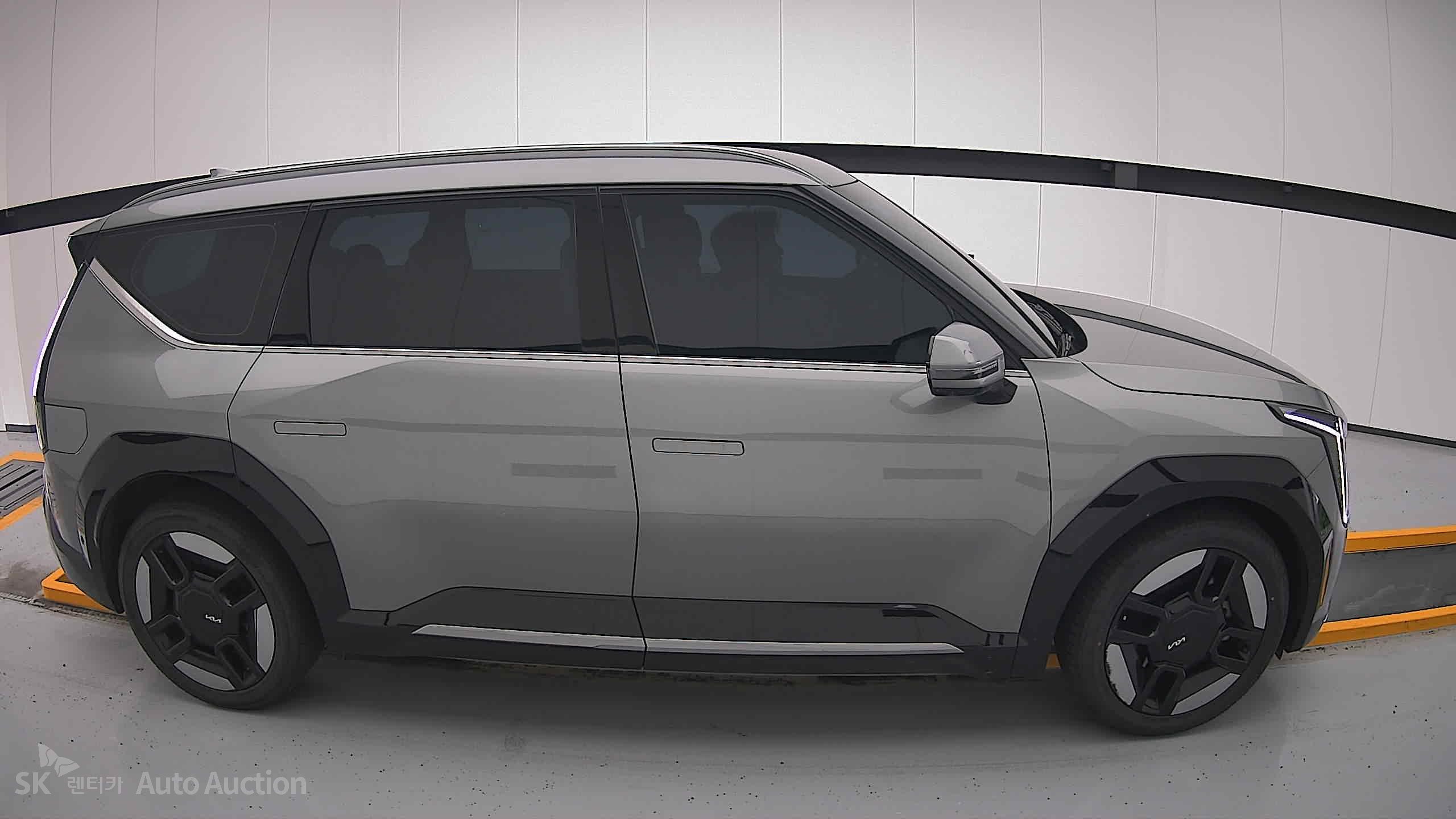 2024 - kia ev9