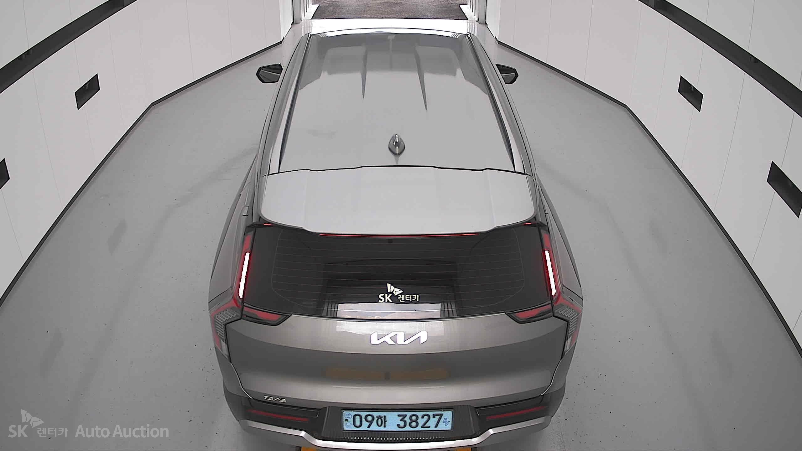 2024 - kia ev9