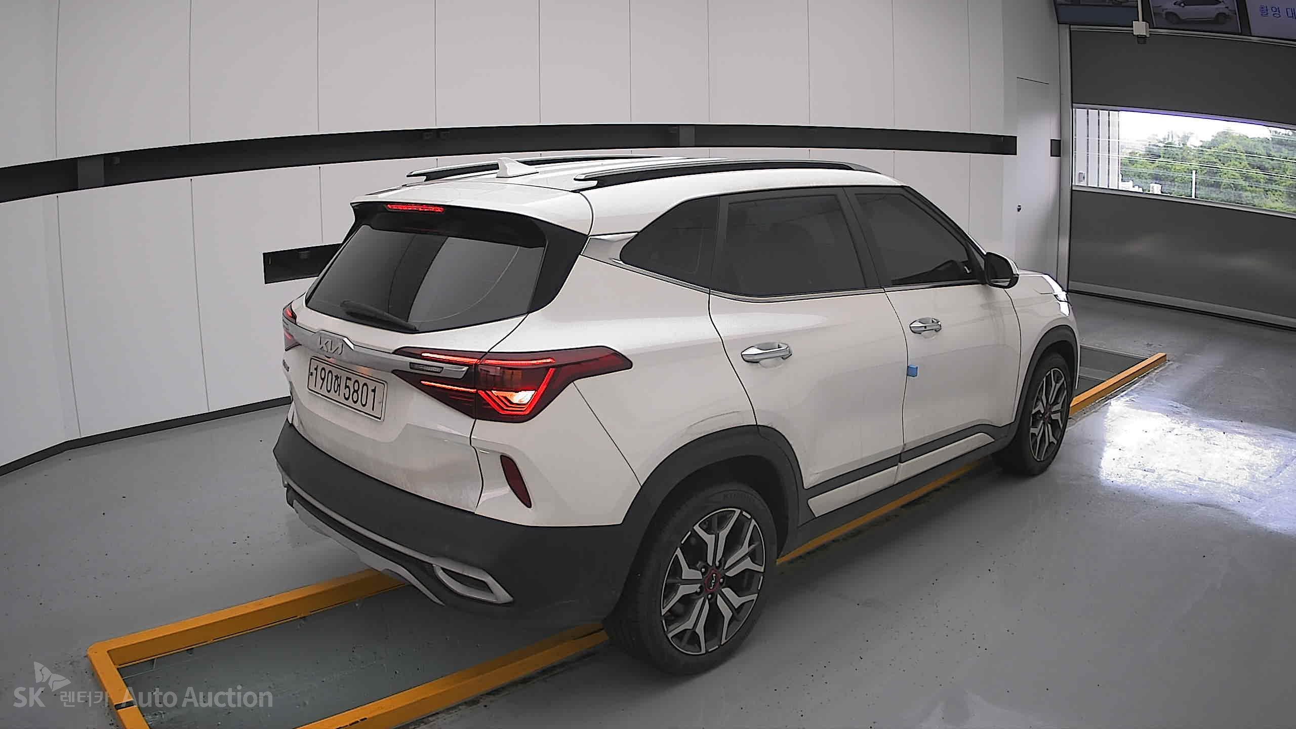 2022 - kia seltos