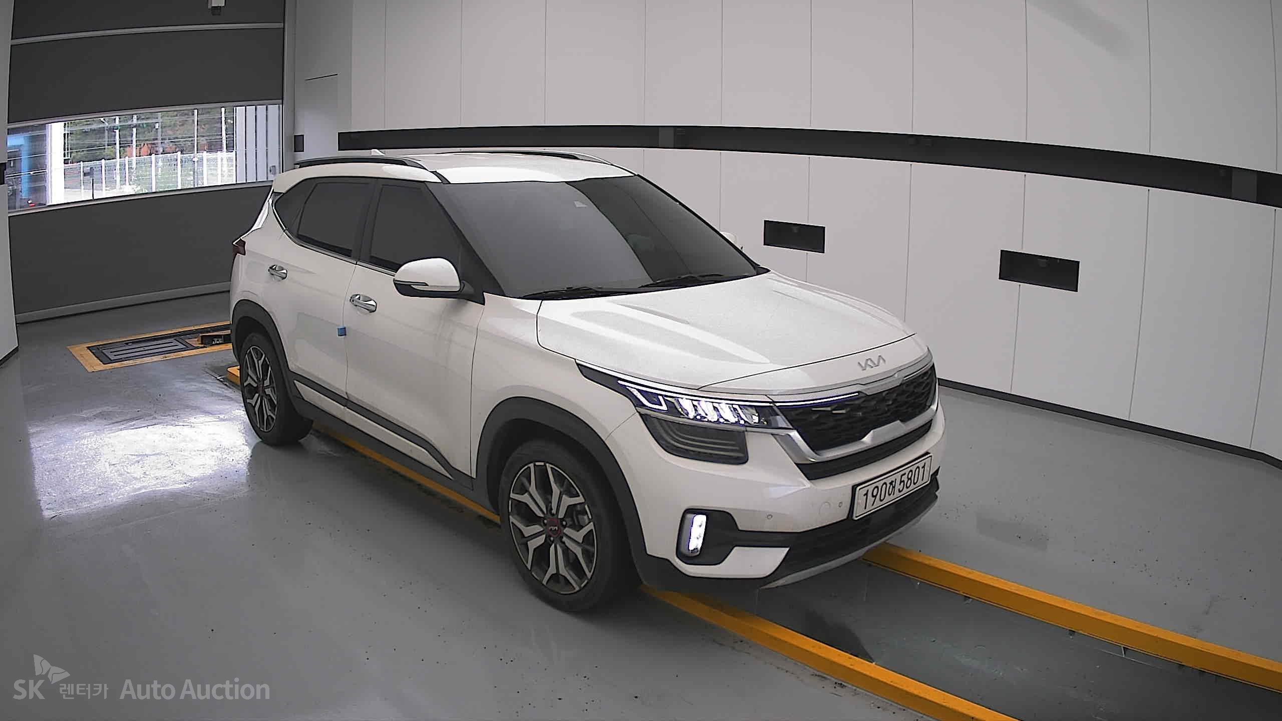 2022 - kia seltos