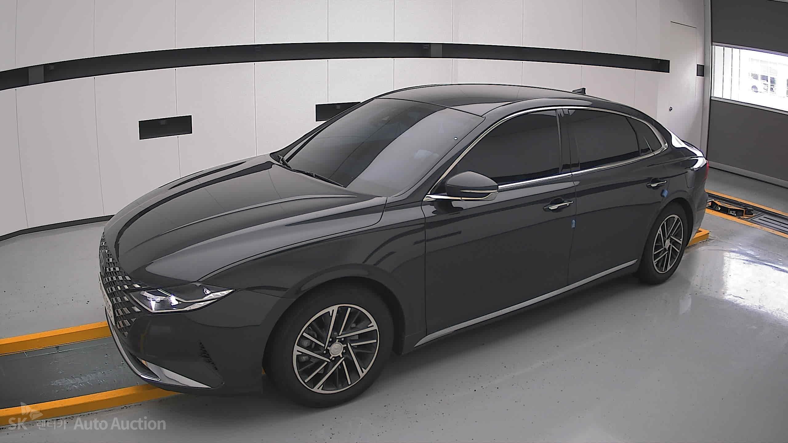 2021 - hyundai grandeur