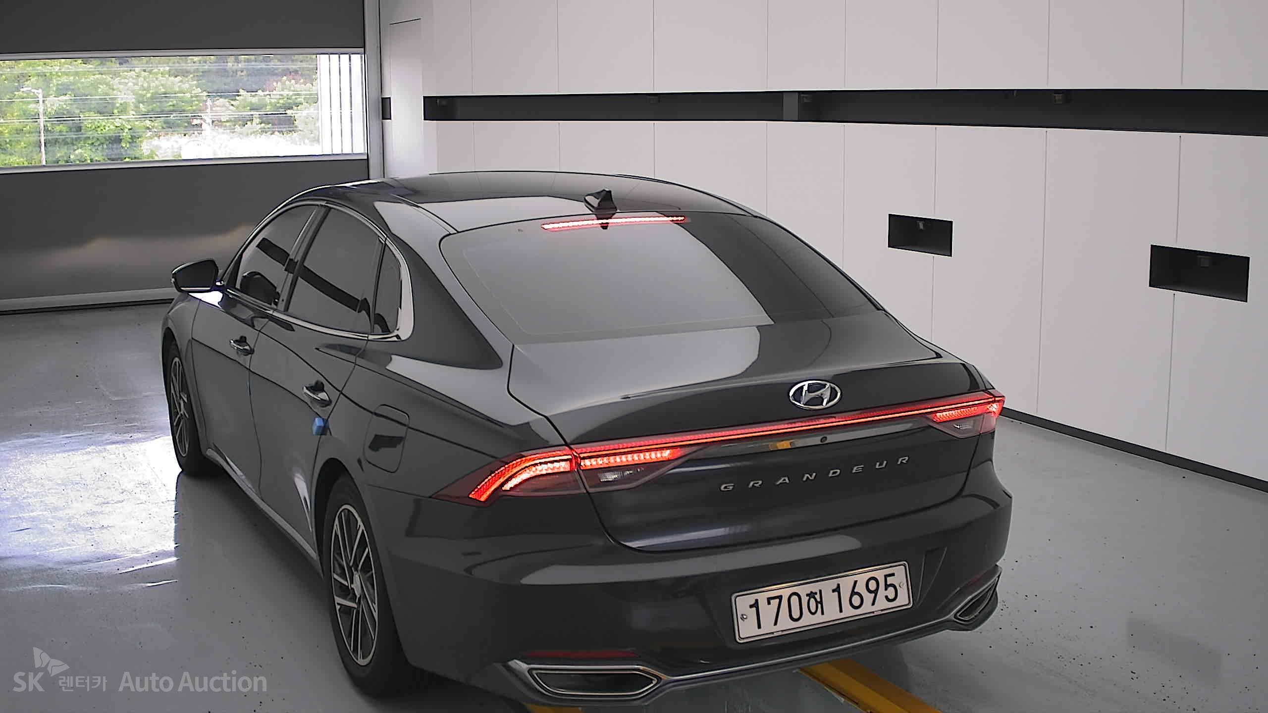 2021 - hyundai grandeur