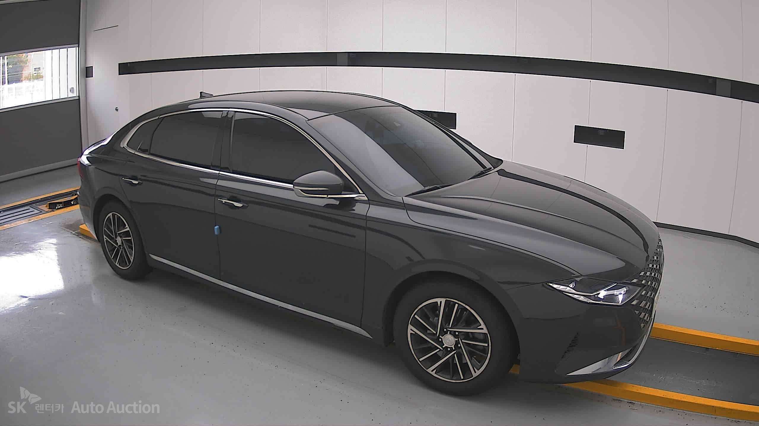 2021 - hyundai grandeur