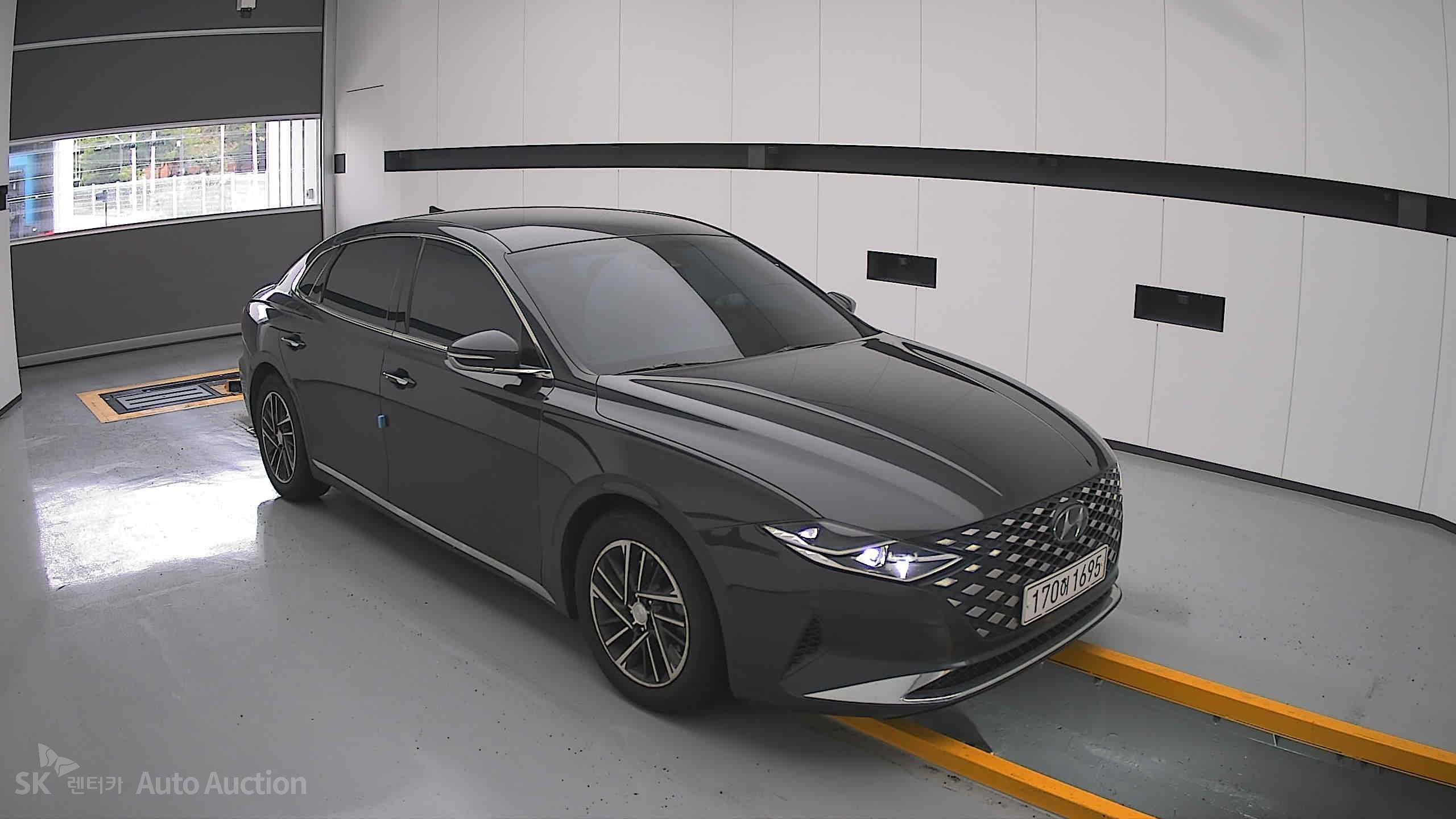 2021 - hyundai grandeur